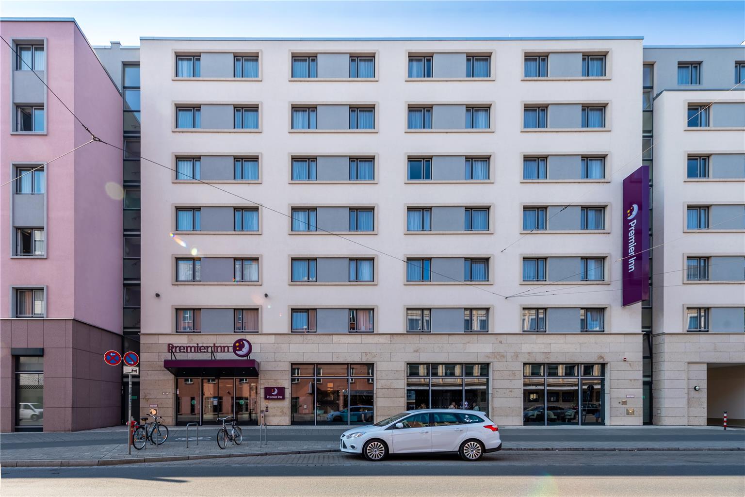 Premier Inn Nuremberg City Centre Hotel