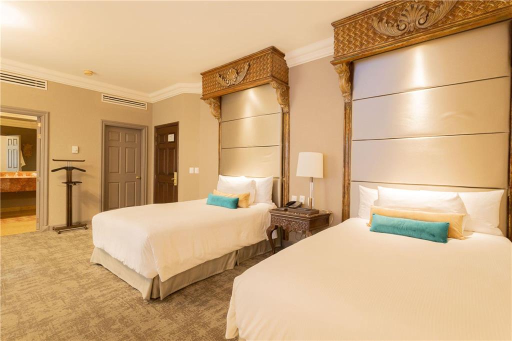 QUINTA REAL MONTERREY-guestroom-Guest Room,On-Site.jpg
