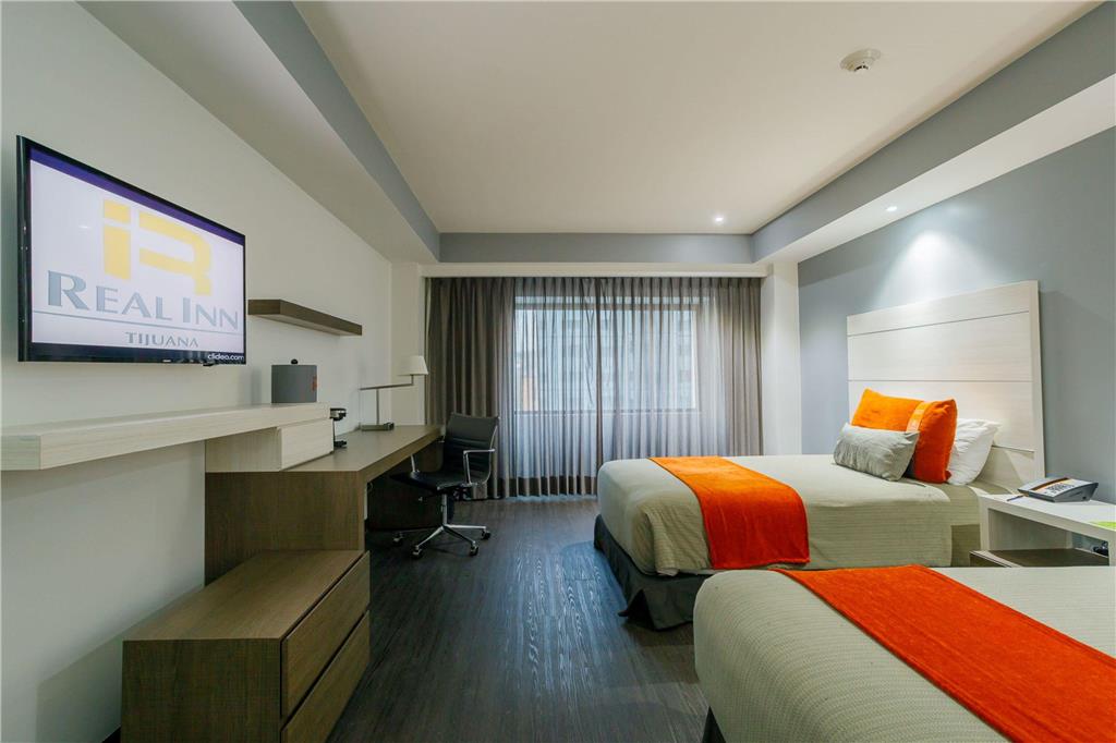 REAL INN TIJUANA-guestroom-Guest Room,On-Site.jpg