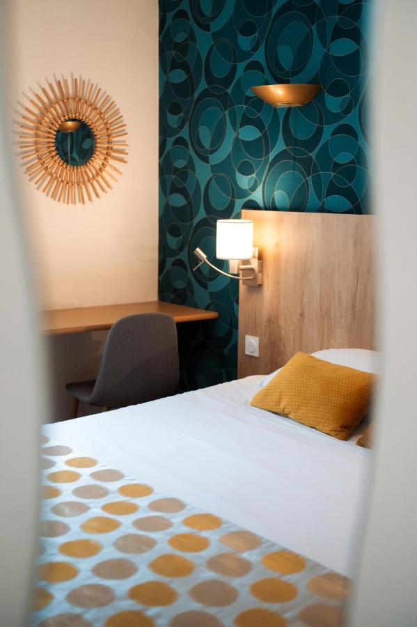 CONTACT HOTEL BELLEVUE-guestroom-Guest Room,On-Site.jpg