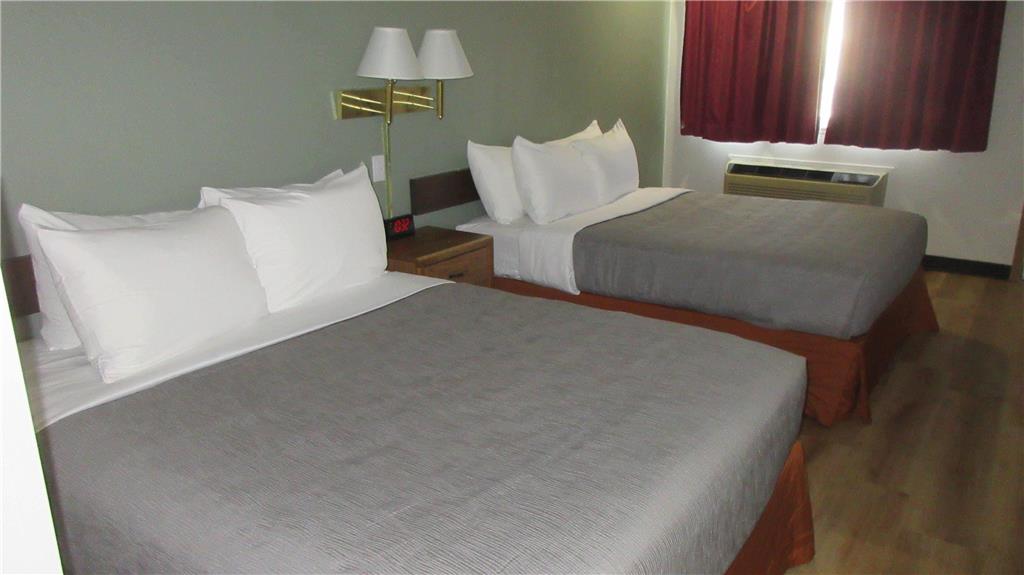 QUALITY INN BEAVER I-15-guestroom-Guest Room,On-Site.jpg
