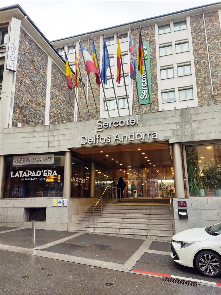 Tulip Inn Andorra Delfos Hotel