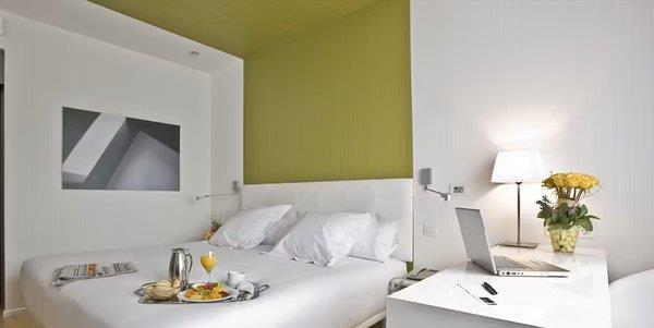 HOTEL ZENTRAL CASTELLANA NORTE, photo 3