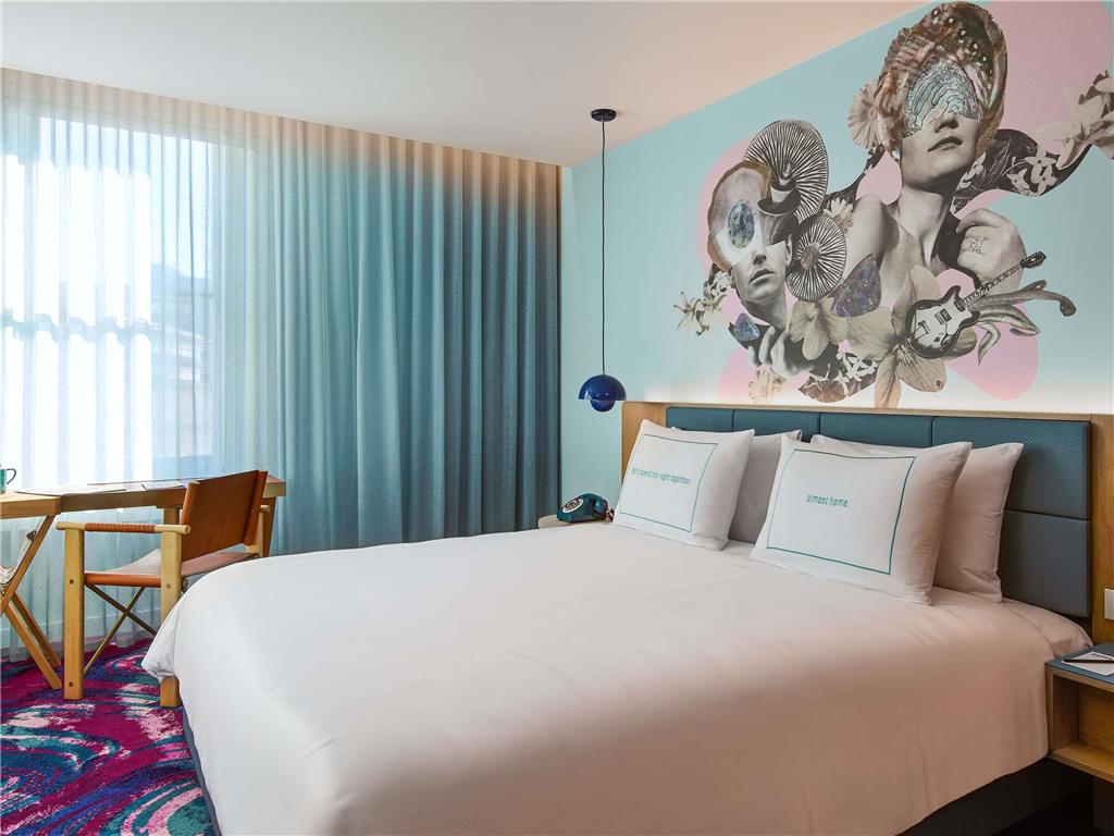 25HOURS HOTEL SYDNEY-guestroom-Guest Room,On-Site.jpg