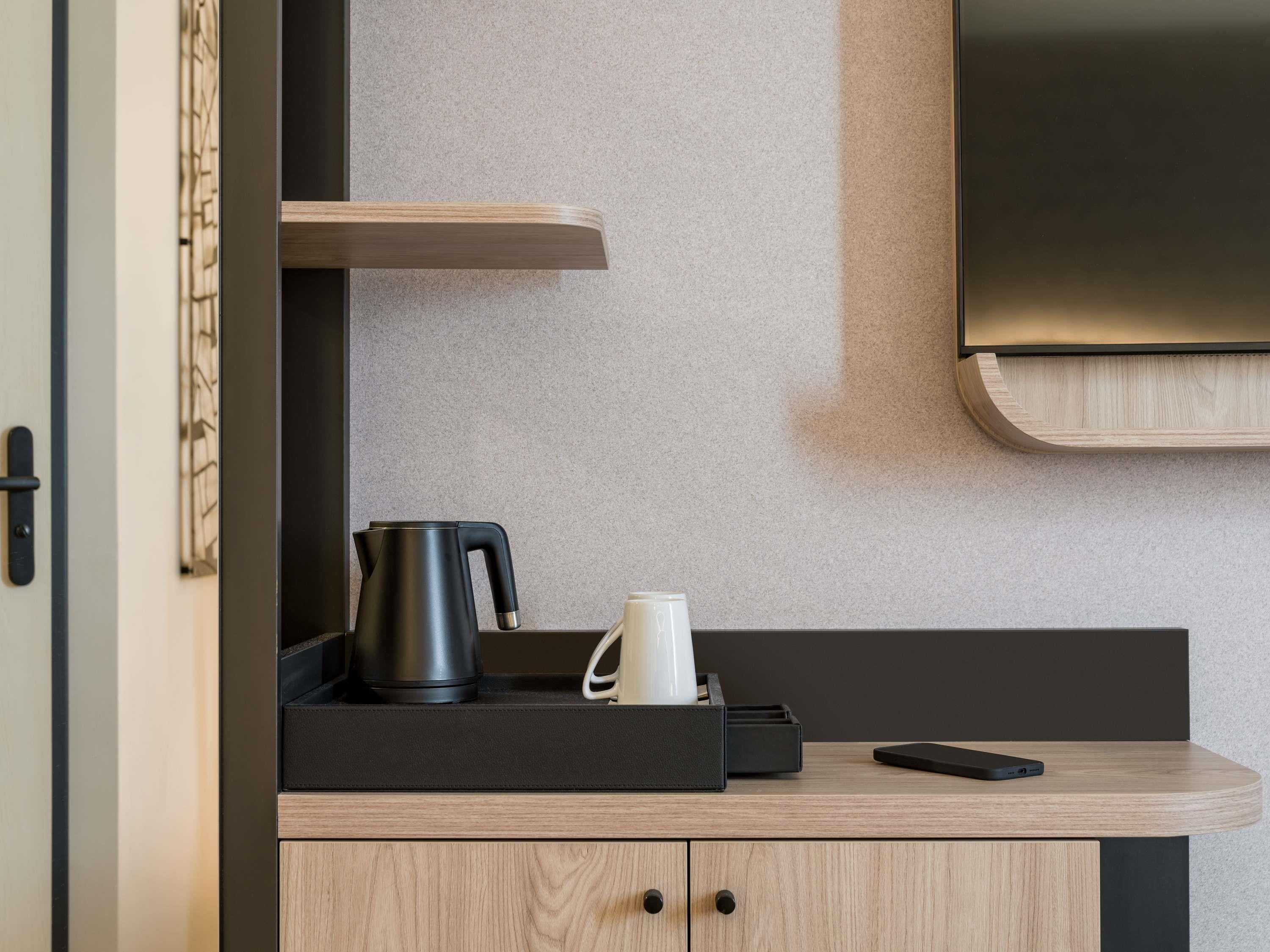 Mercure Chartres Est