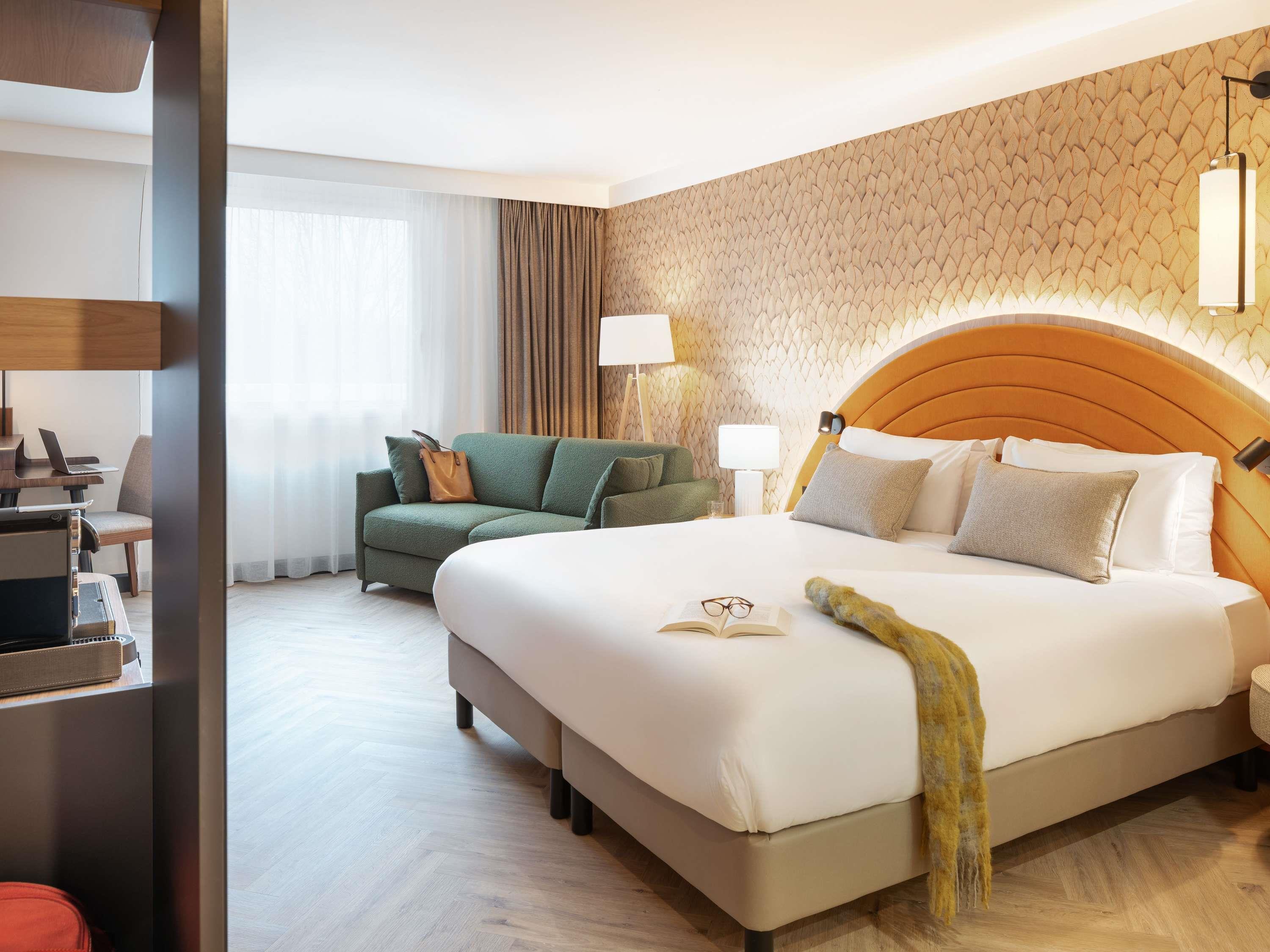 Mercure Chartres Est - Tap to explore photos