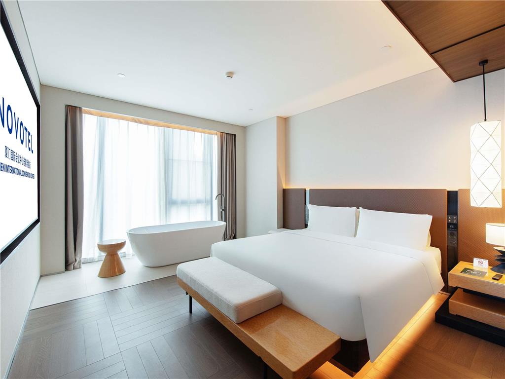 Novotel Xiamen International Convention Center-guestroom-Guest Room,Bathroom,On-Site.jpg