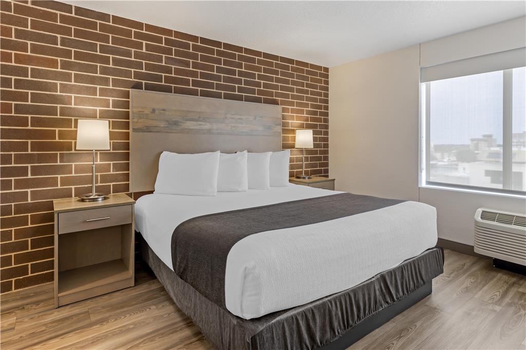 WINGATE BY WYNDHAM AUGUSTA I-20-guestroom-Guest Room,On-Site.jpg