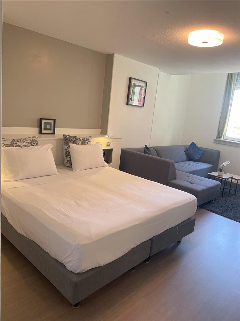 THE ORIGINALS CITY, HTEL QUAI33, S-guestroom-Guest Room,Suite,On-Site.jpg