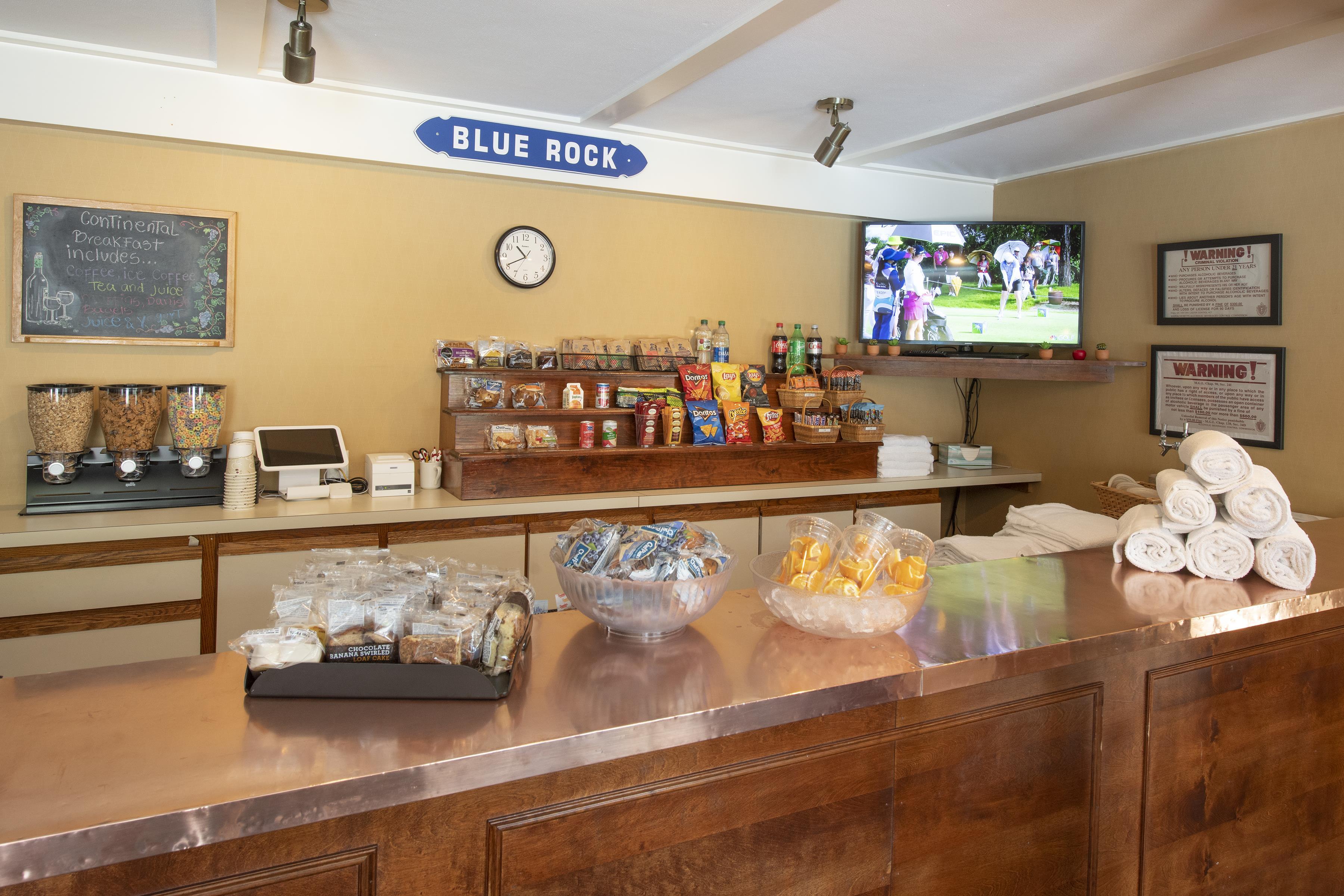 Blue Rock Cafe Buffet | Blue Rock Resort