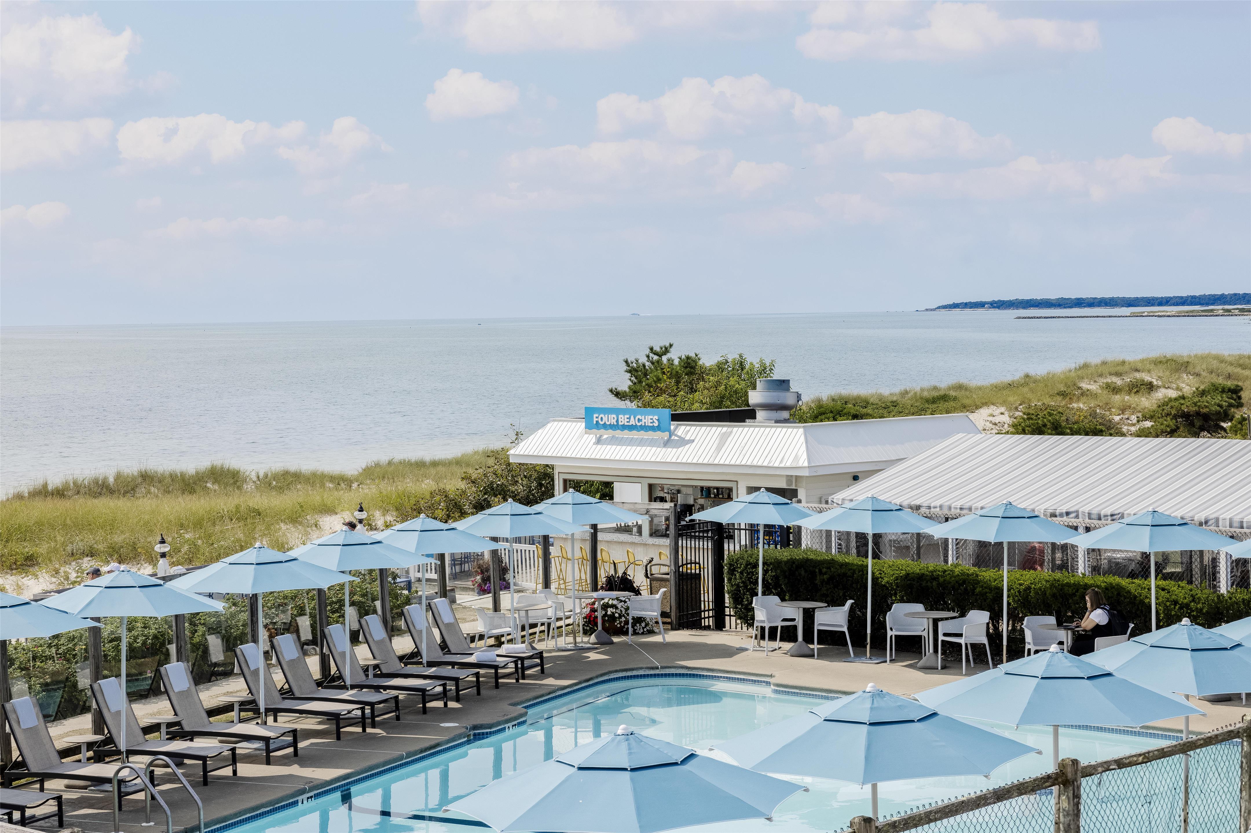 Pool | Blue Water Resort