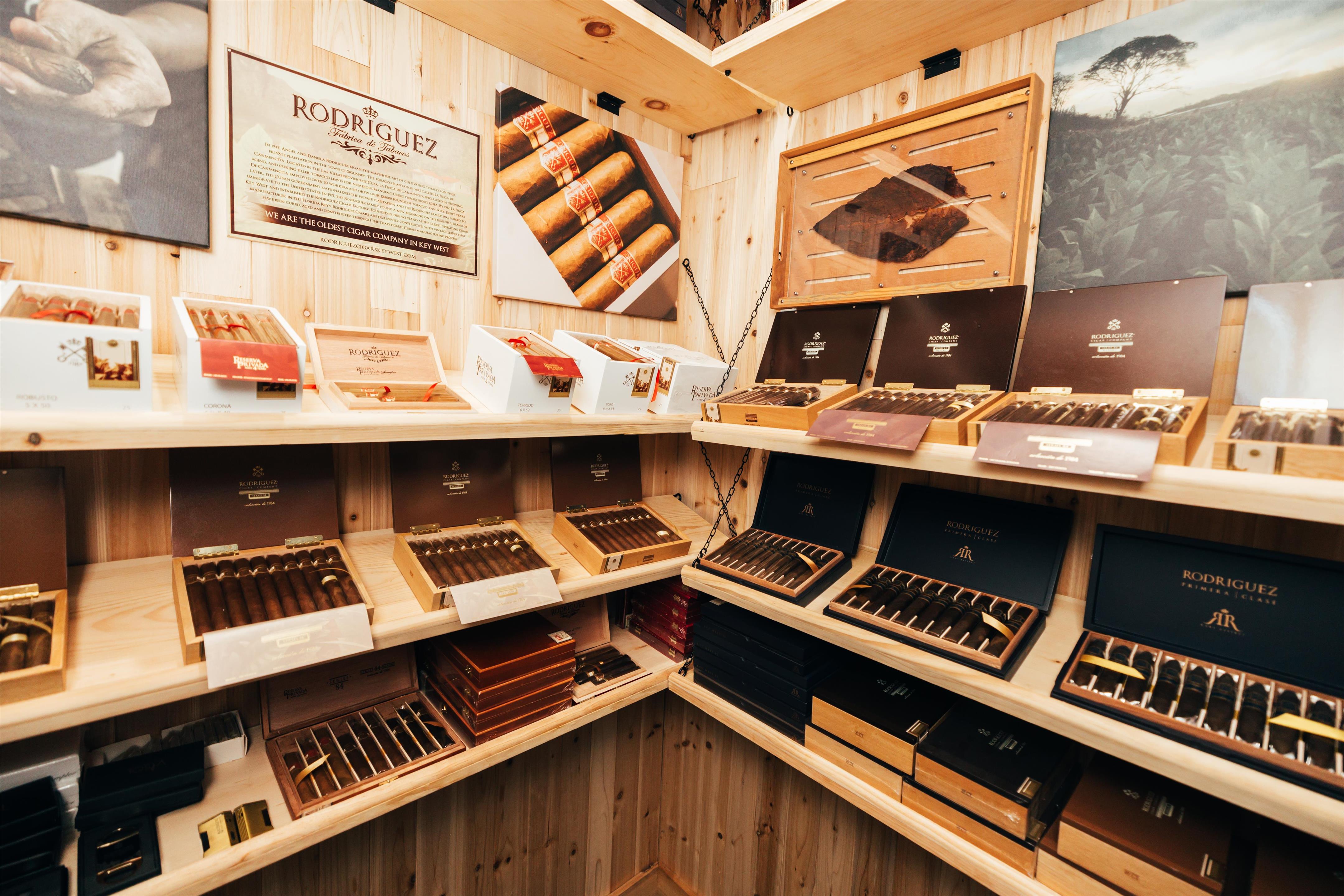 Flama Cabana Humidor | Havana Cabana at Key West