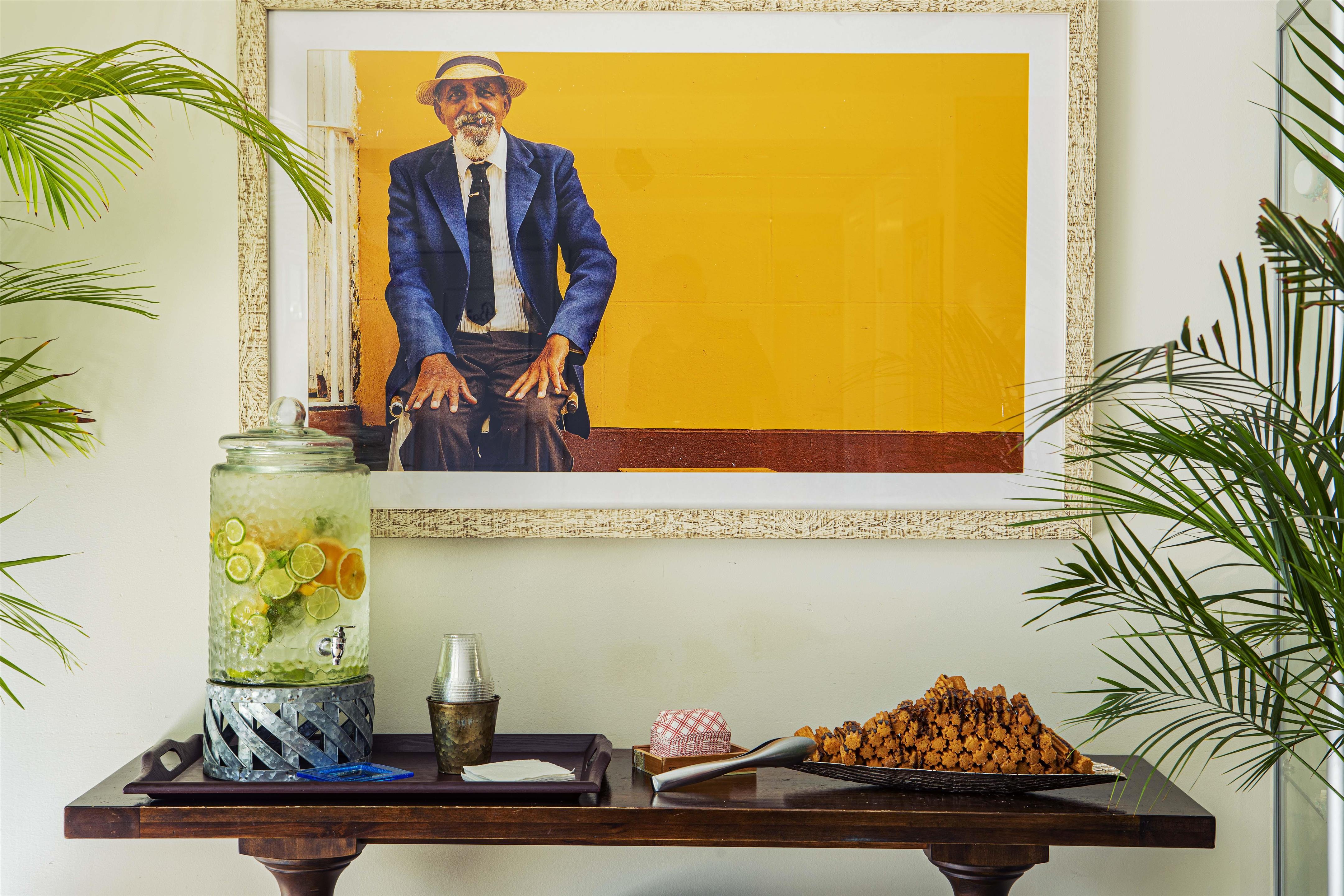 Lobby and Art | Havana Cabana at Key West