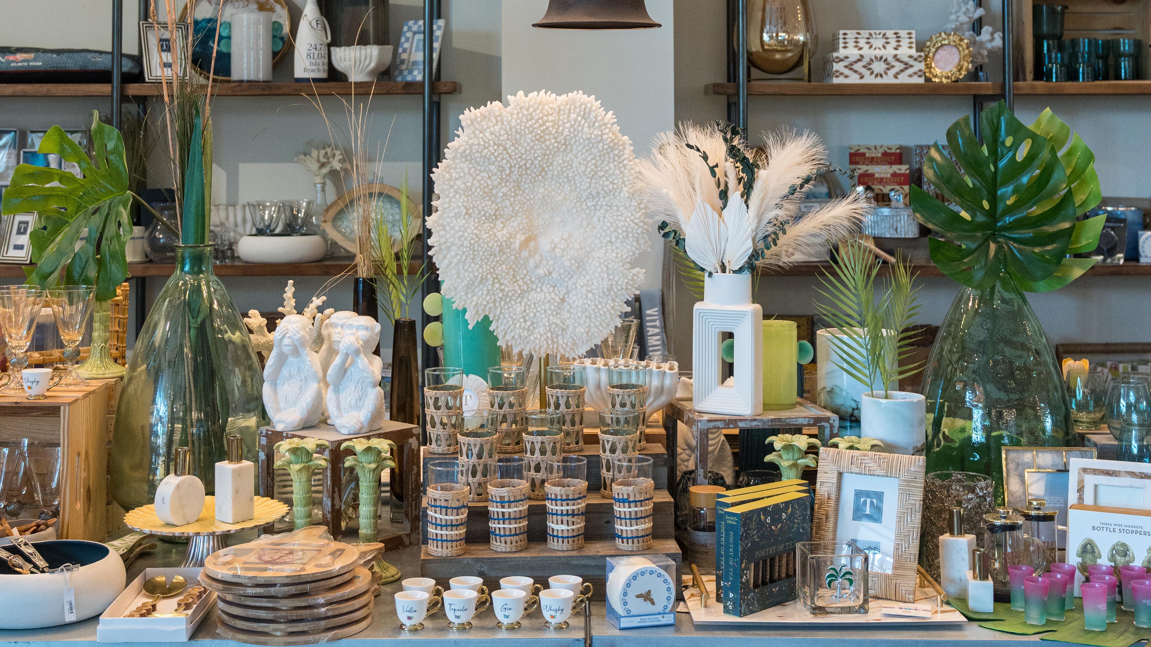 Isla Bella Marketplace