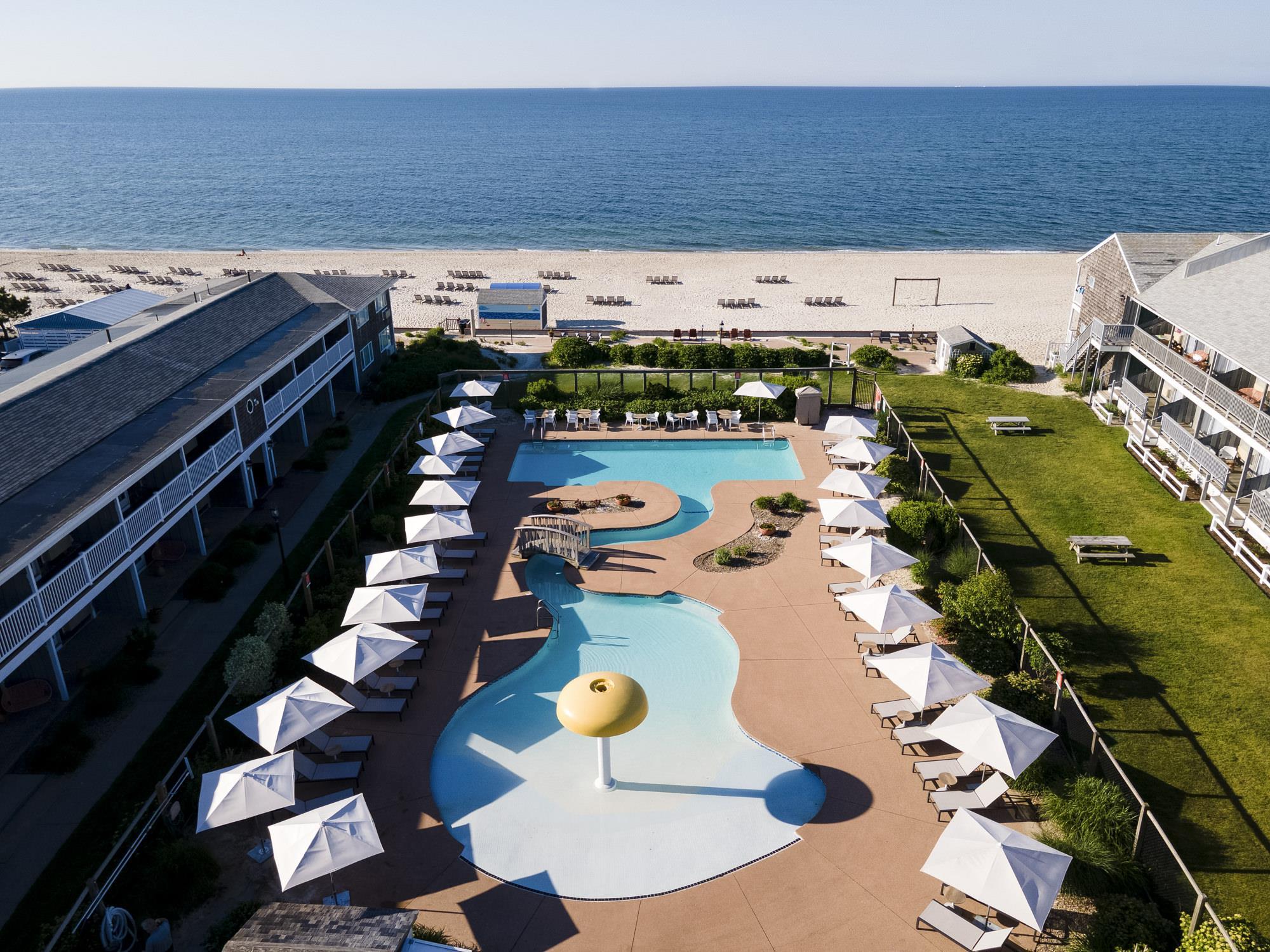 Riviera Beach Resort Cape Cod MA | Riviera Beach Resort