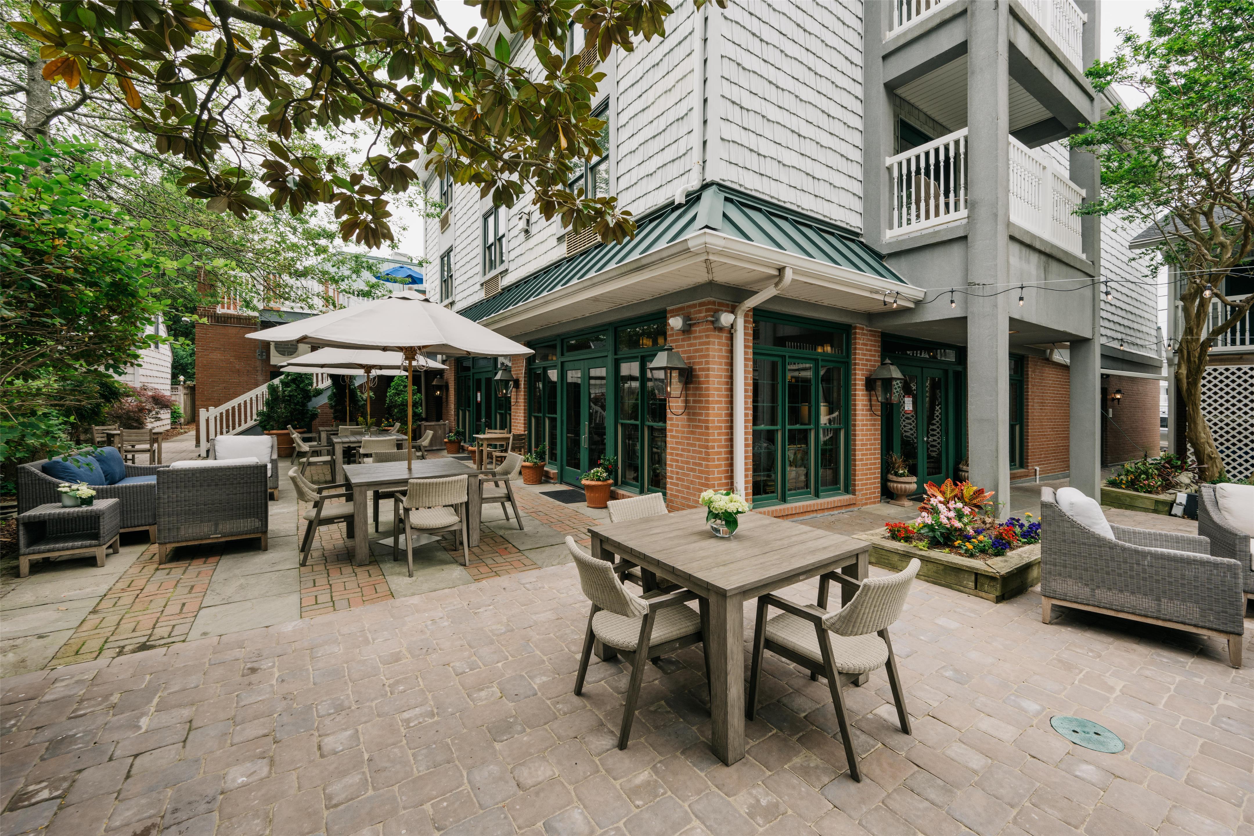 Inn Grounds | The Bellmoor Inn & Spa