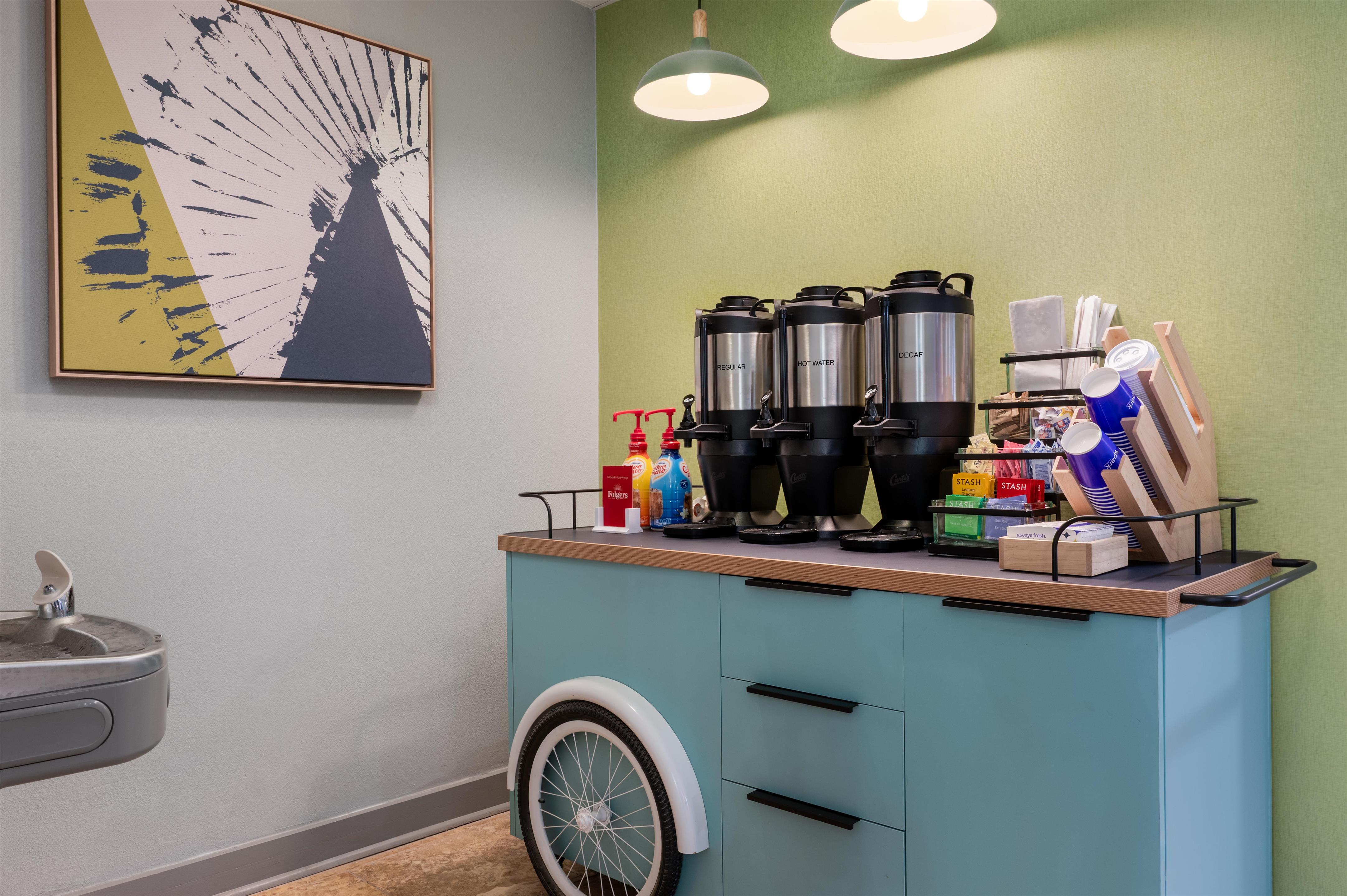 Restaurant | Spark by Hilton Watertown