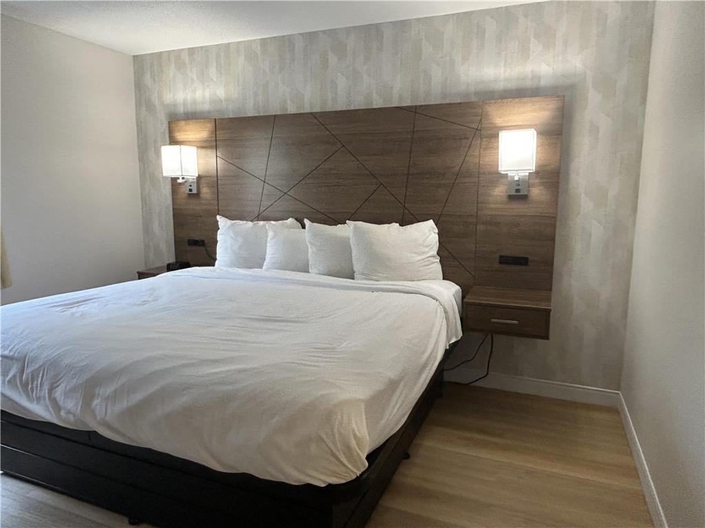 Baldwin Inn & Suites, SureStay Collection by Best Western-guestroom-Guest Room,On-Site.jpg