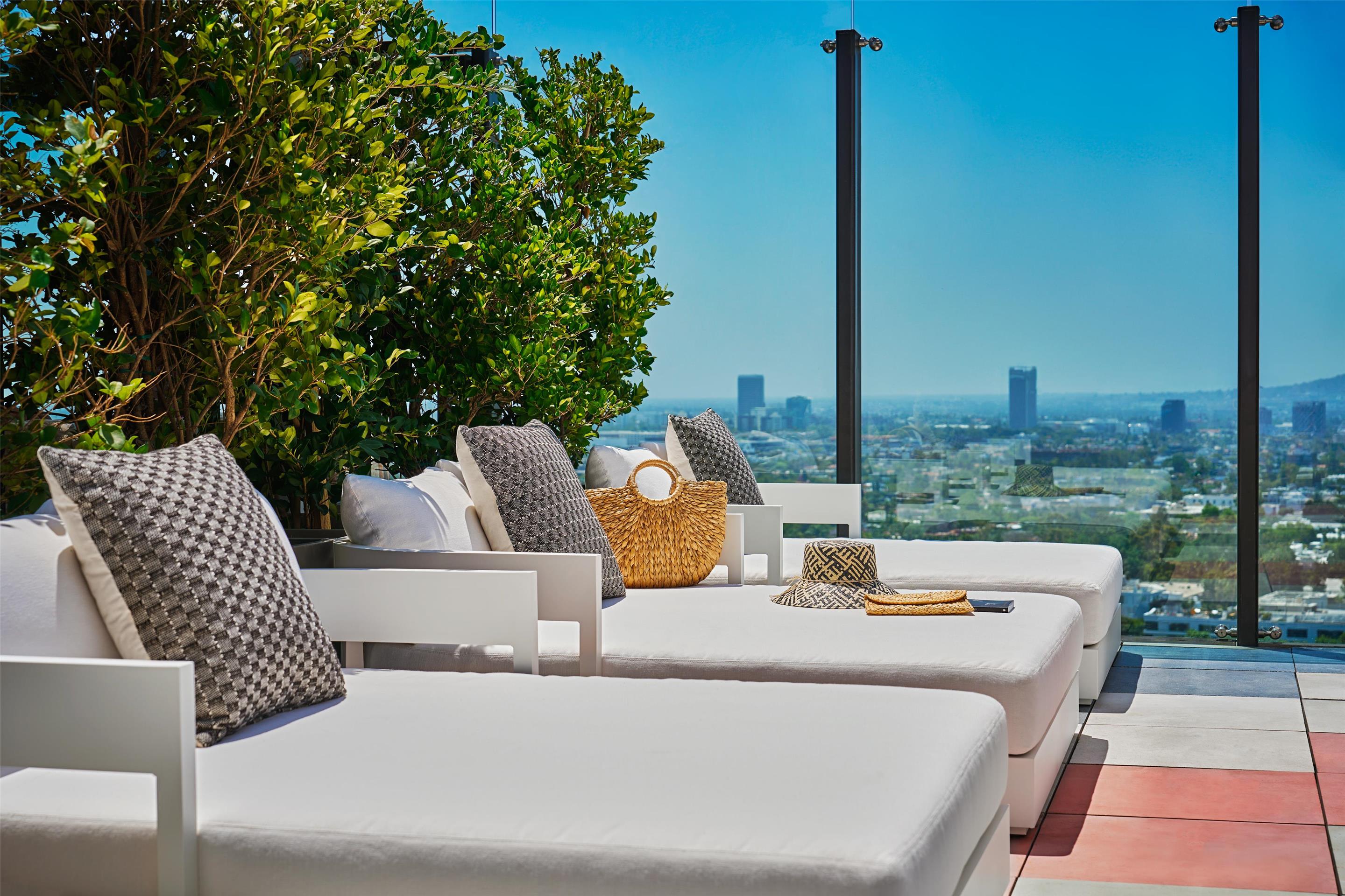 Day Beds | The West Hollywood EDITION