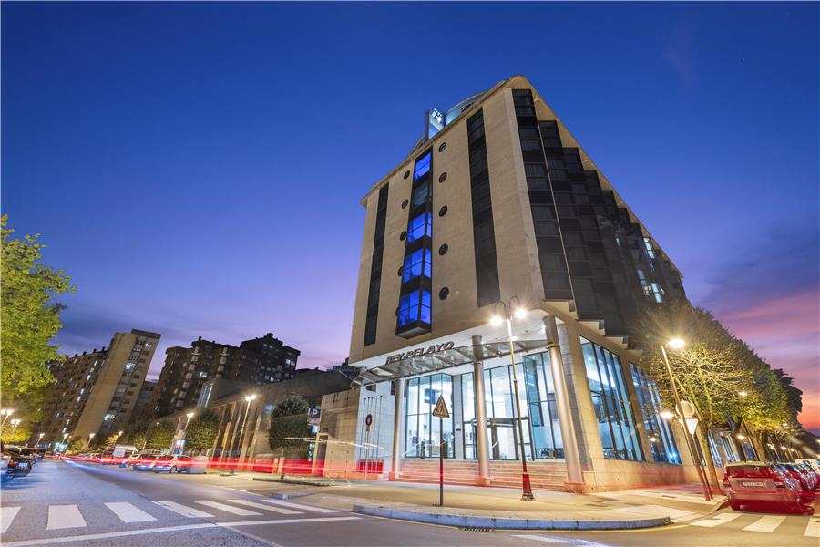 On-Site,Outdoor/Exterior,Exterior View of Building