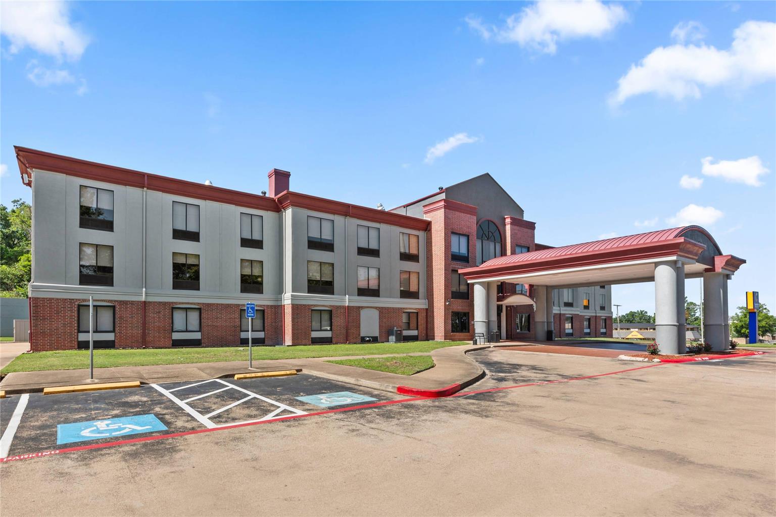 Comfort Inn & Suites Tyler Lindale