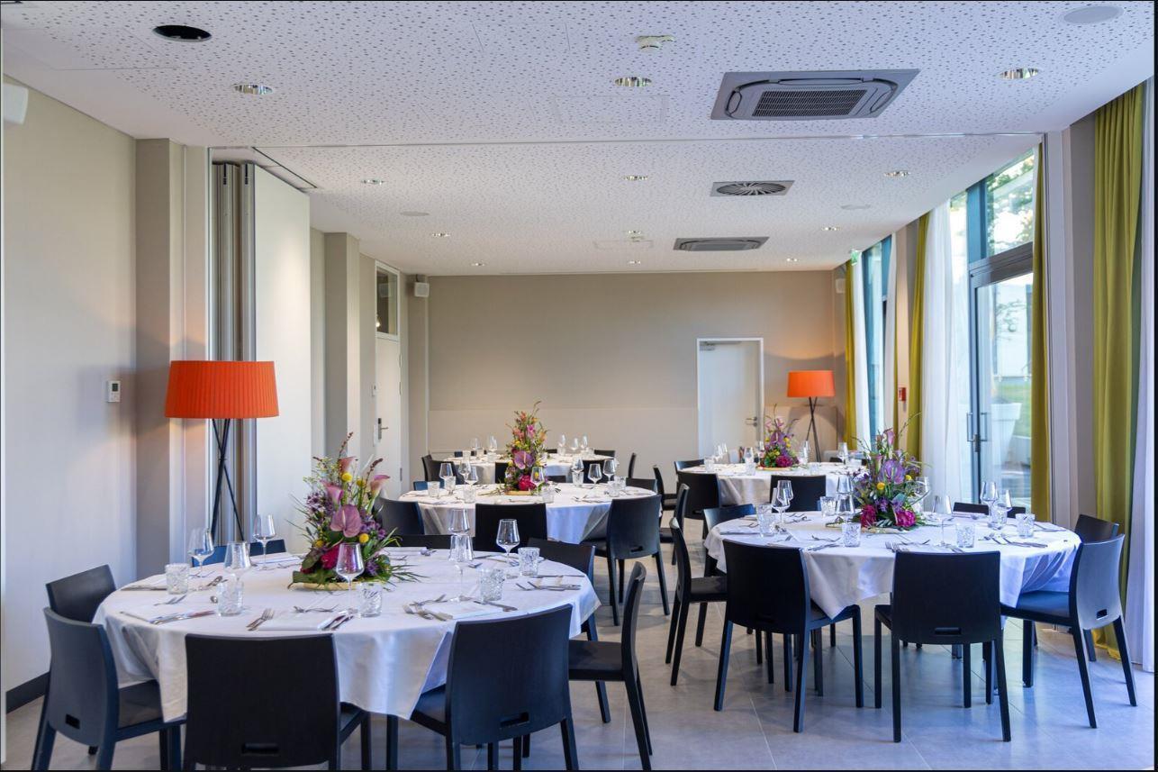 Hotel am Remspark-guestroom-Dining,Dining Area,Architecture,Indoor/Interior,View from room,Exterior View of Building.jpg