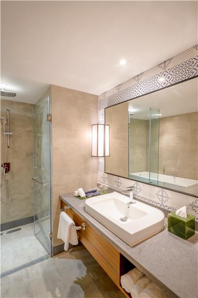 Guest Room,Bathroom,On-Site