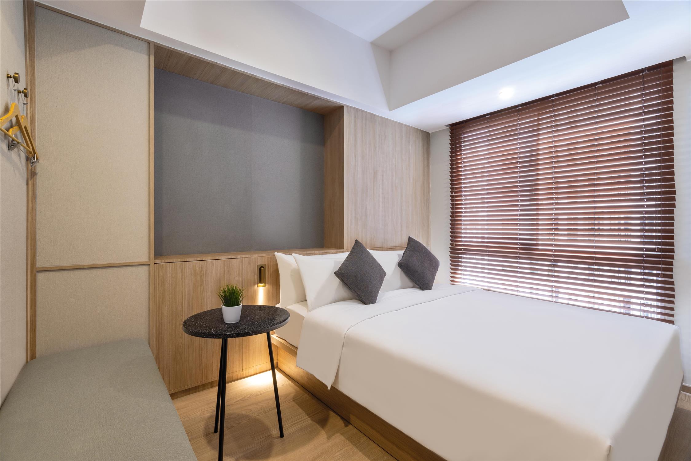 Default room