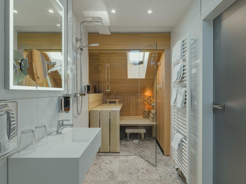 BS BOUTIQUE HOTEL-guestroom-Guest Room,Bathroom,Suite,On-Site.jpg