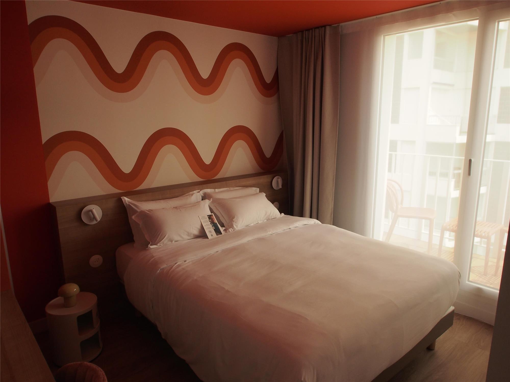 Default room