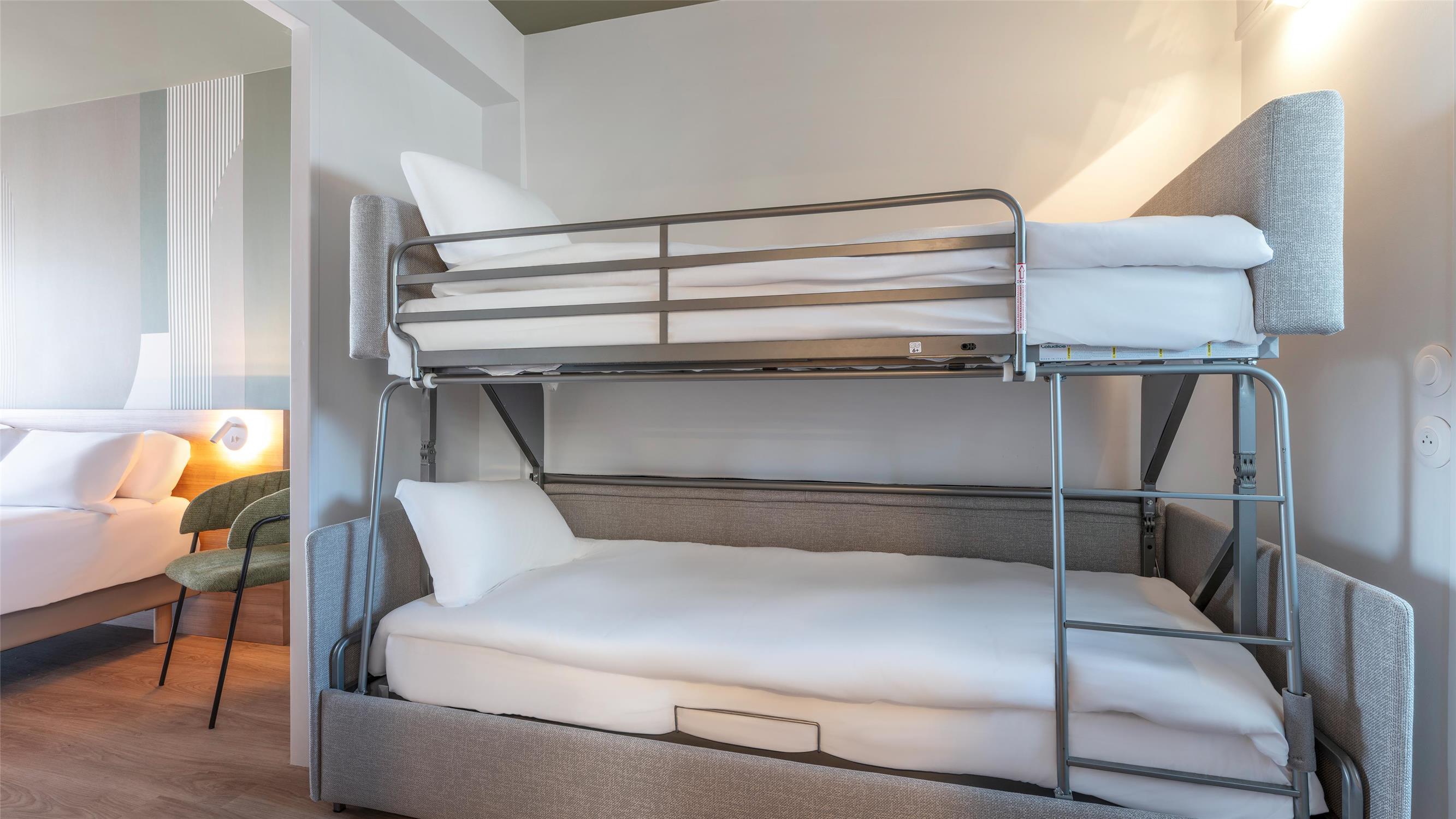 Default room