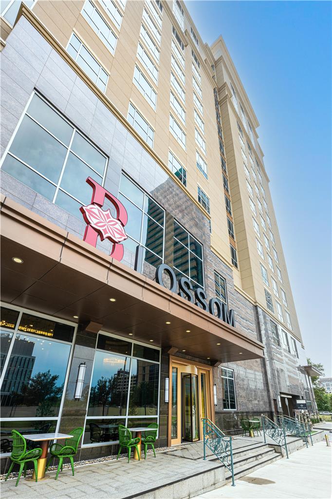 Blossom Hotel Houston, Curio Collection
