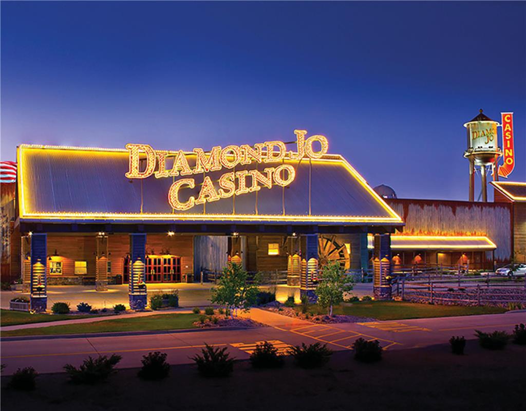 Diamond Jo Worth Casino Hotel