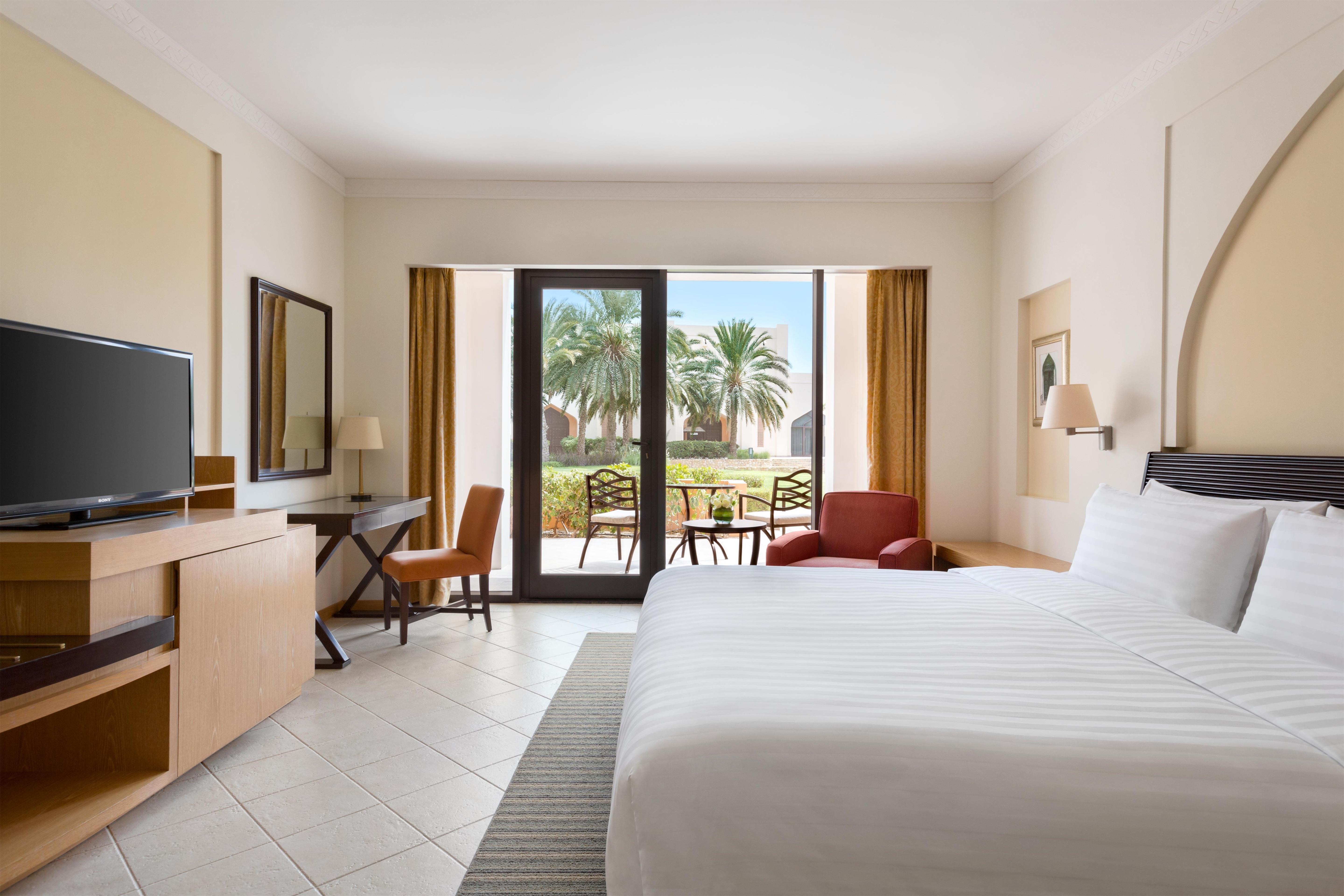 Hilton Muscat Al Bandar Room Type - FAMILY CONN RM-TERRACE-VW