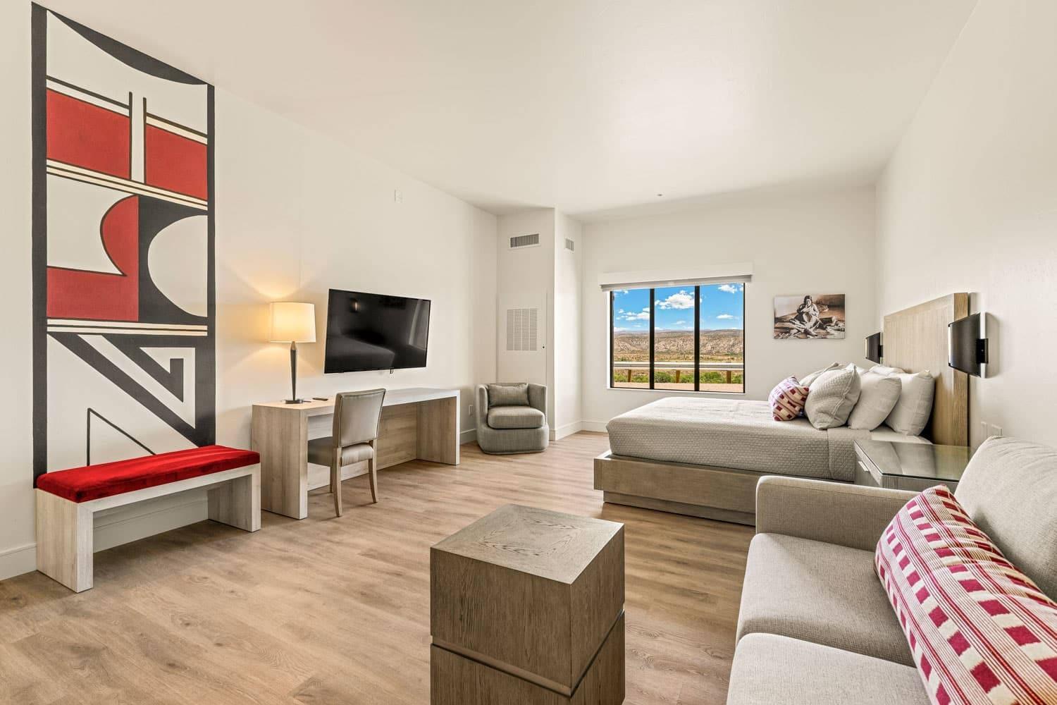 TAAWAKI INN - COTTONWOOD AN ASCEND-guestroom-Guest Room,Suite,On-Site.jpg
