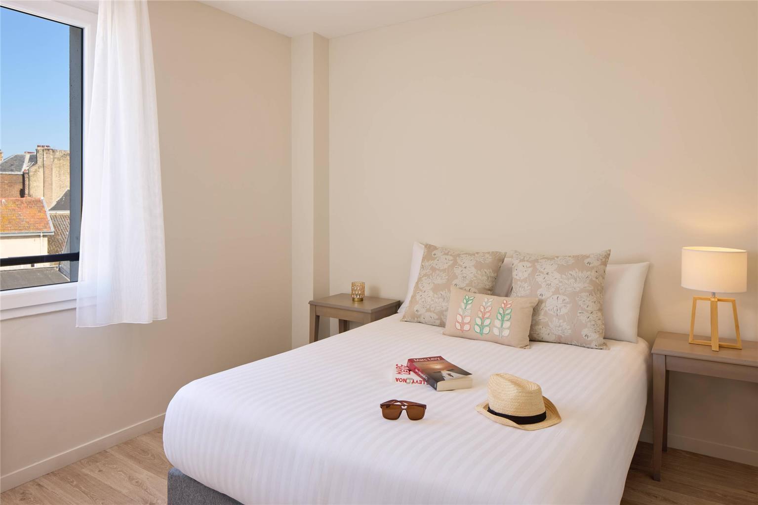 QUALITY APARTHOTEL LE HAVRE LES DOC-guestroom-Guest Room,Suite,On-Site.jpg