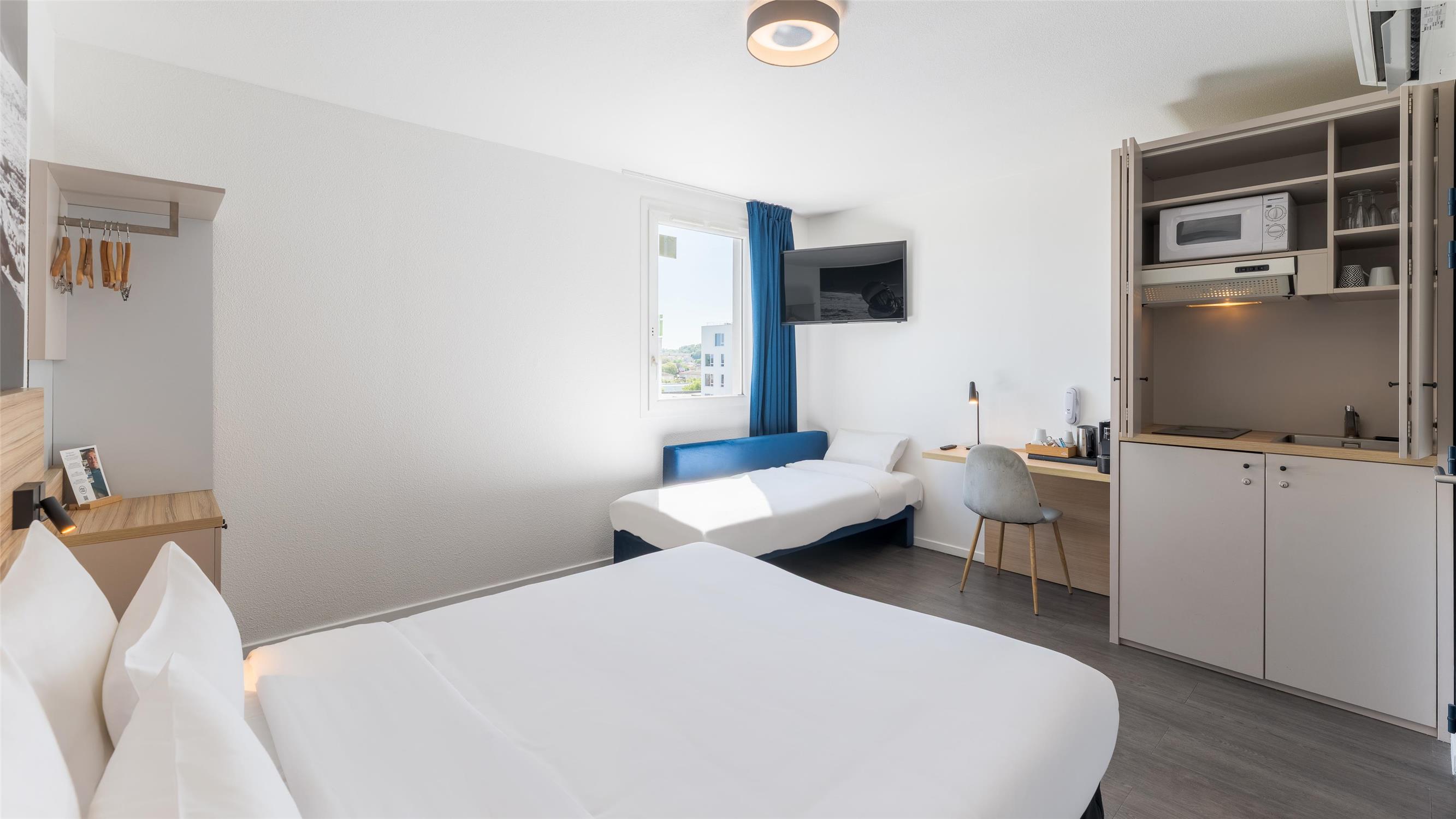 Default room