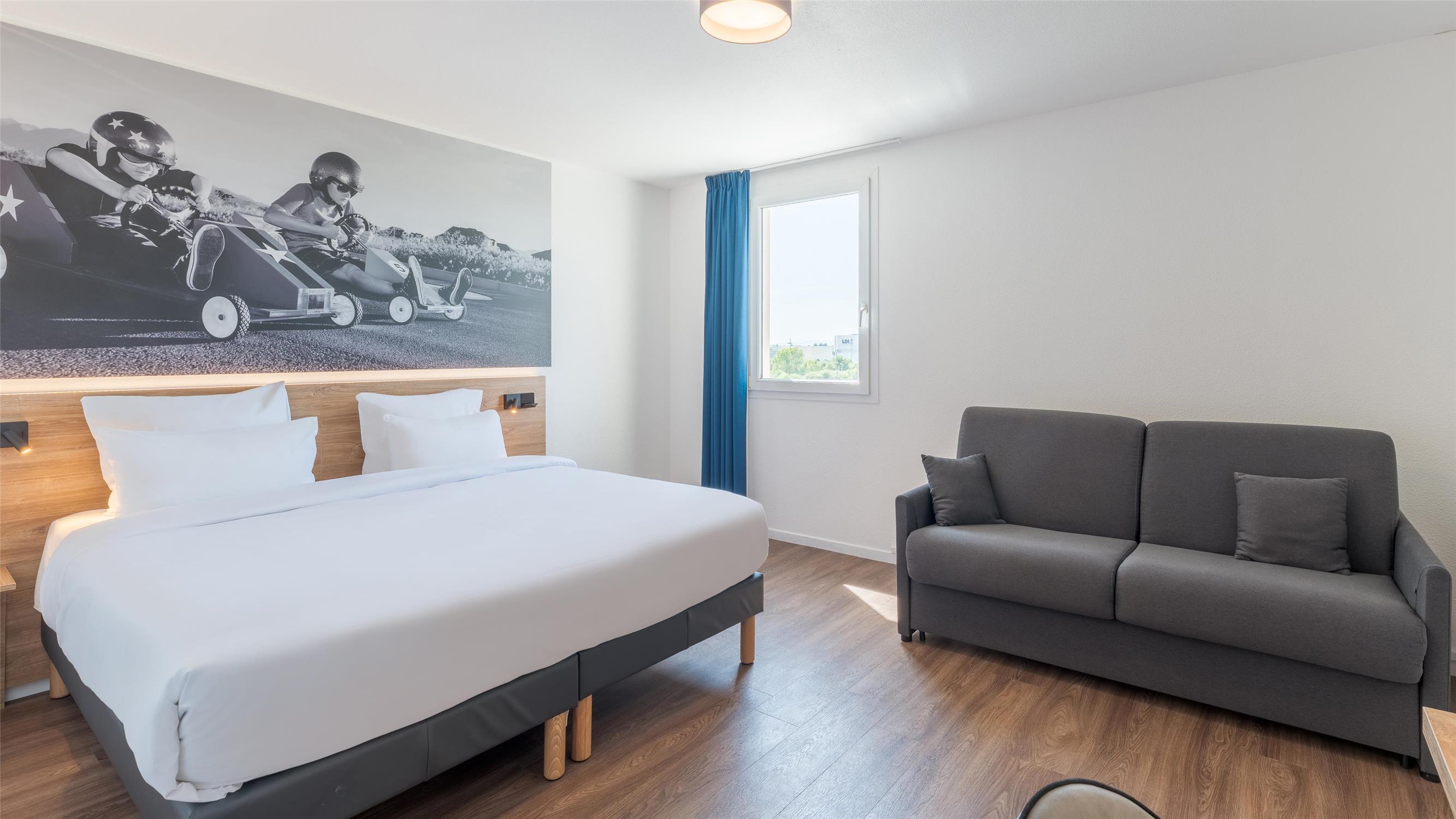 Default room