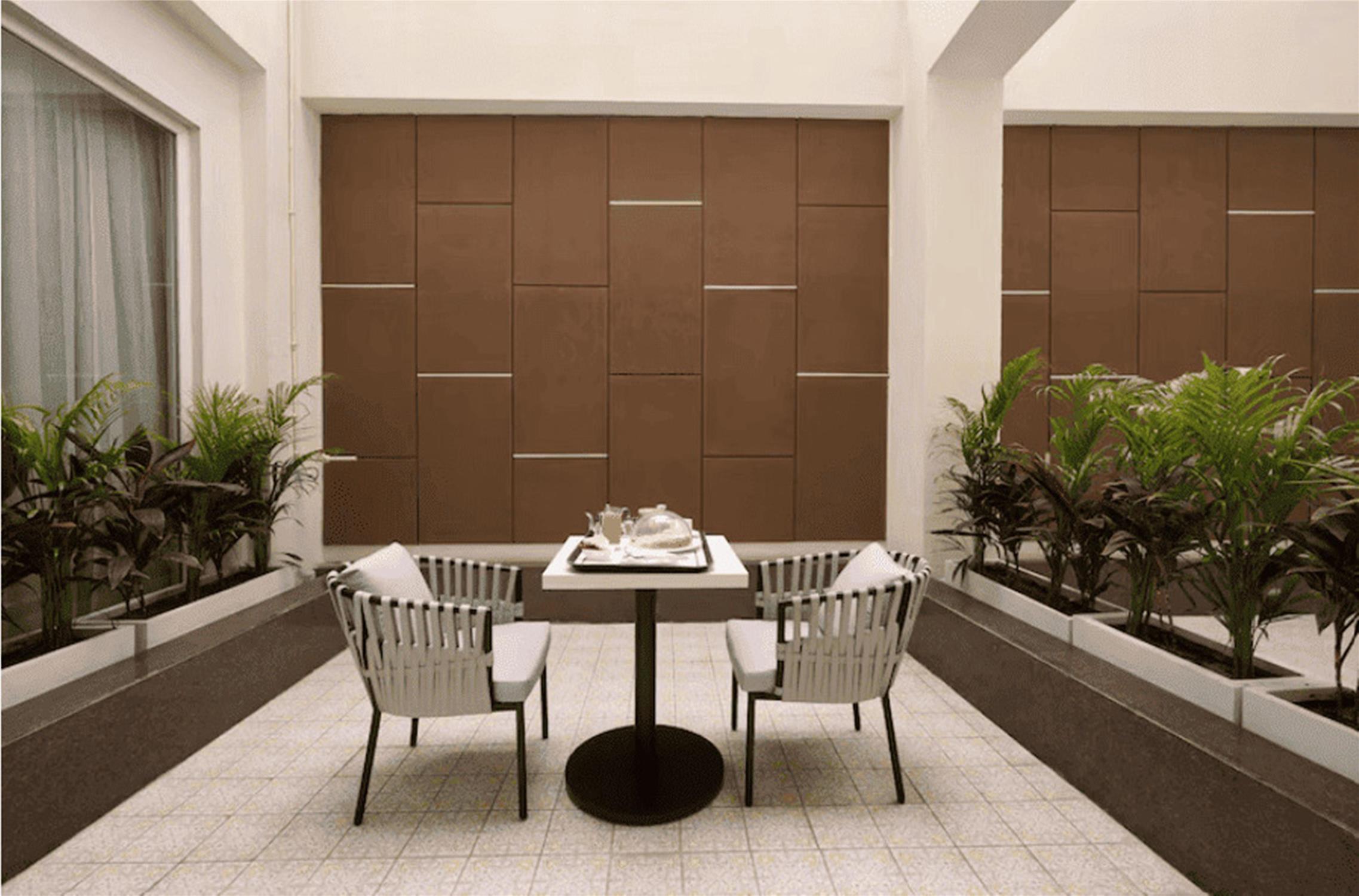 HOTEL SKYWINGS SAROVAR PORTICO MATHURA - PREMIUM ROOM BALCONY Skywings Sarovar Portico Mathura