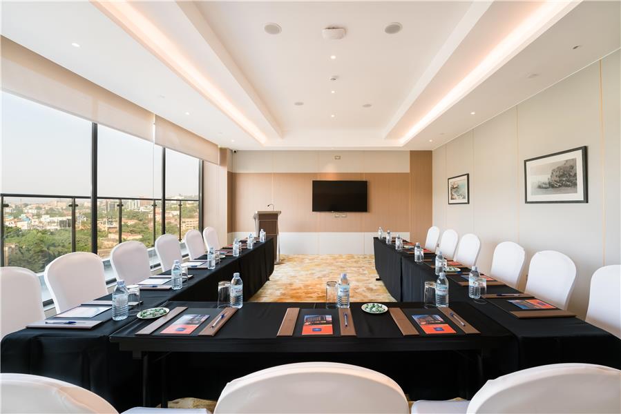 HOTEL BAMUS SAROVAR PORTICO KAMPALA