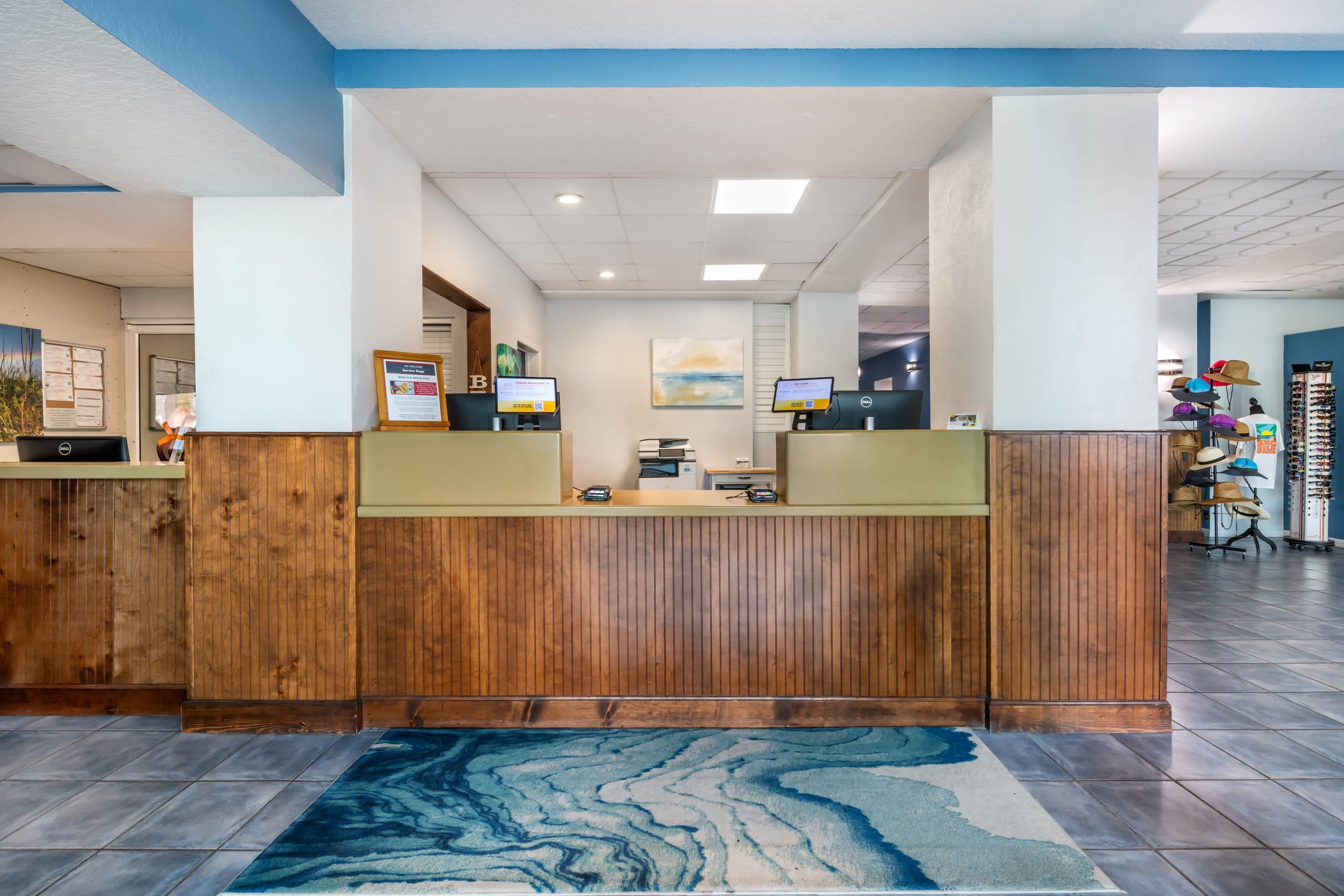 Front desk | Coconut Palms Beach Resort II, an Ascend Collection Hotel
