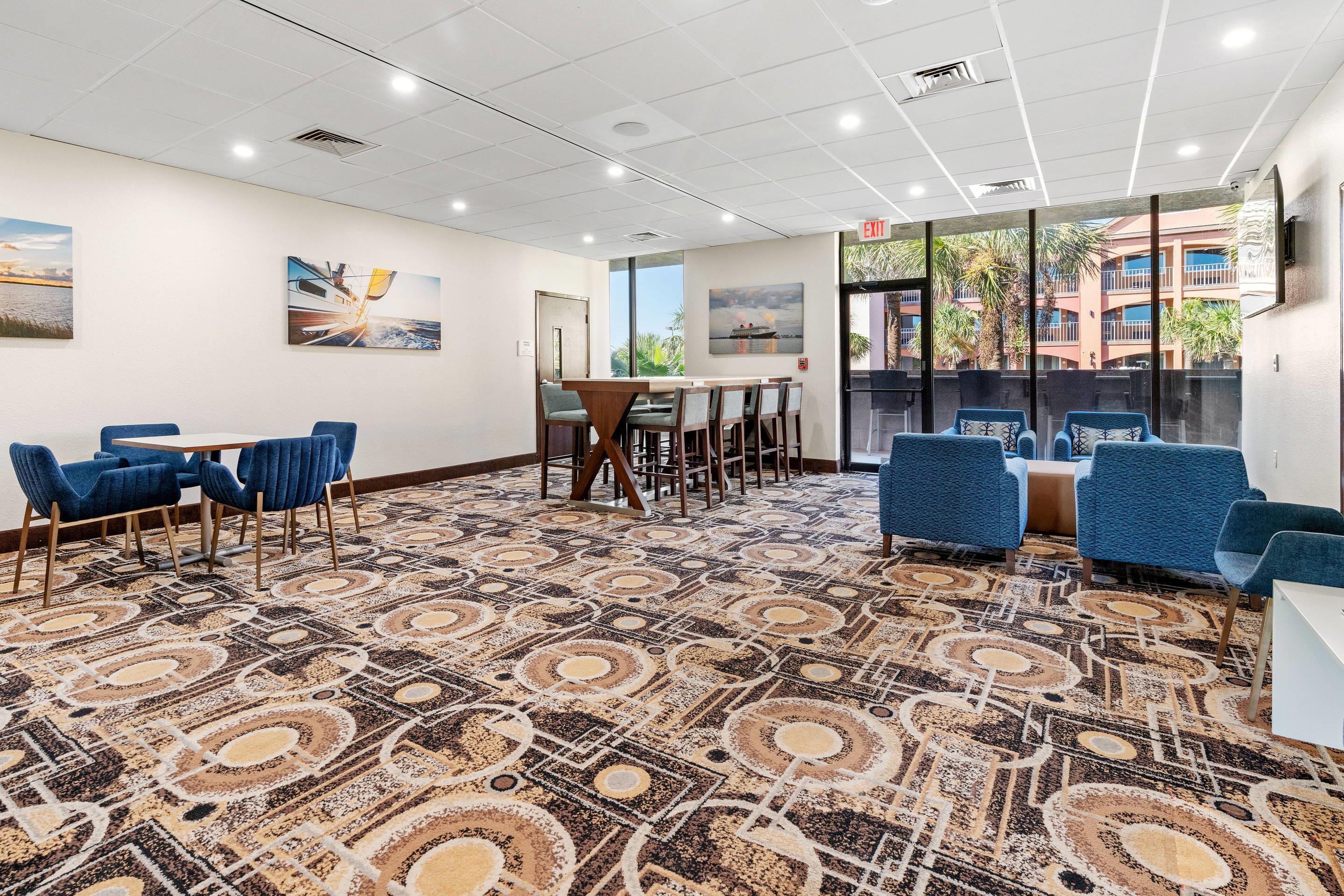 Community Center | Beachfront Palms Hotel Galveston