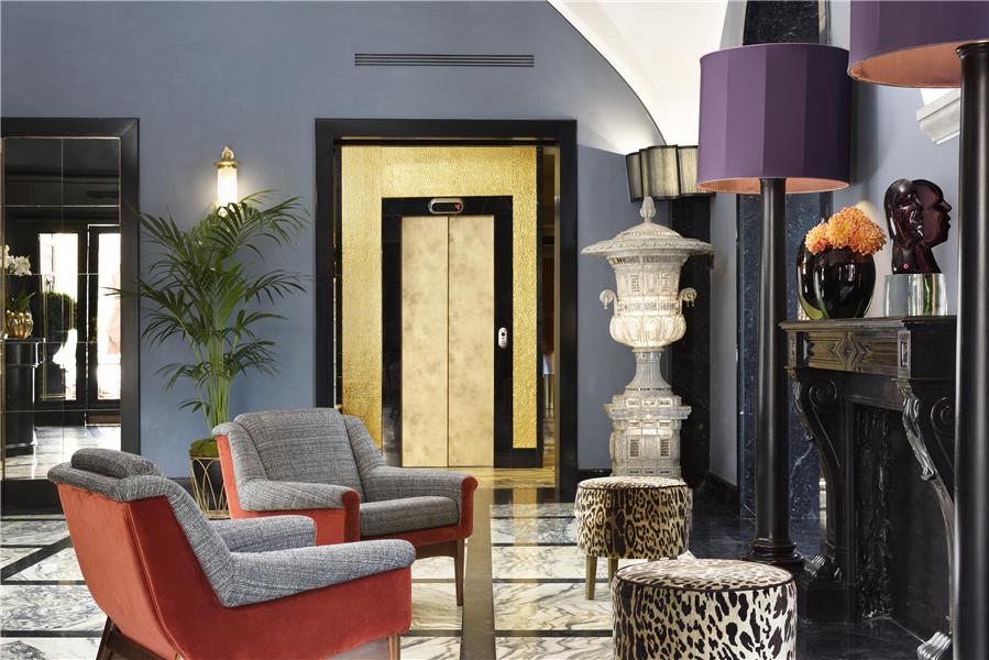 On-Site,Lobby