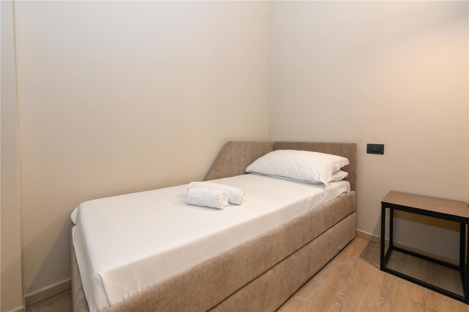 Best Western Hotel Garda-guestroom-Guest Room,Bathroom,On-Site.jpg