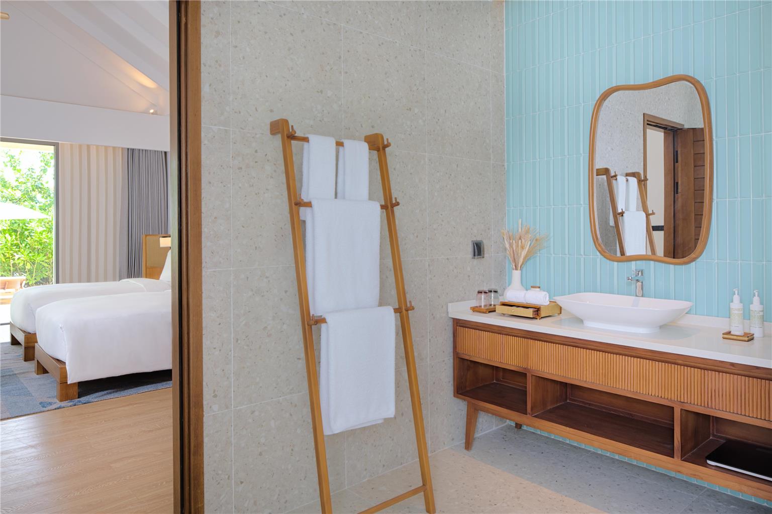 dusitD2 Feydhoo-guestroom-Guest Room,Bathroom,Sink,Indoor/Interior,On-Site,Summer.jpg
