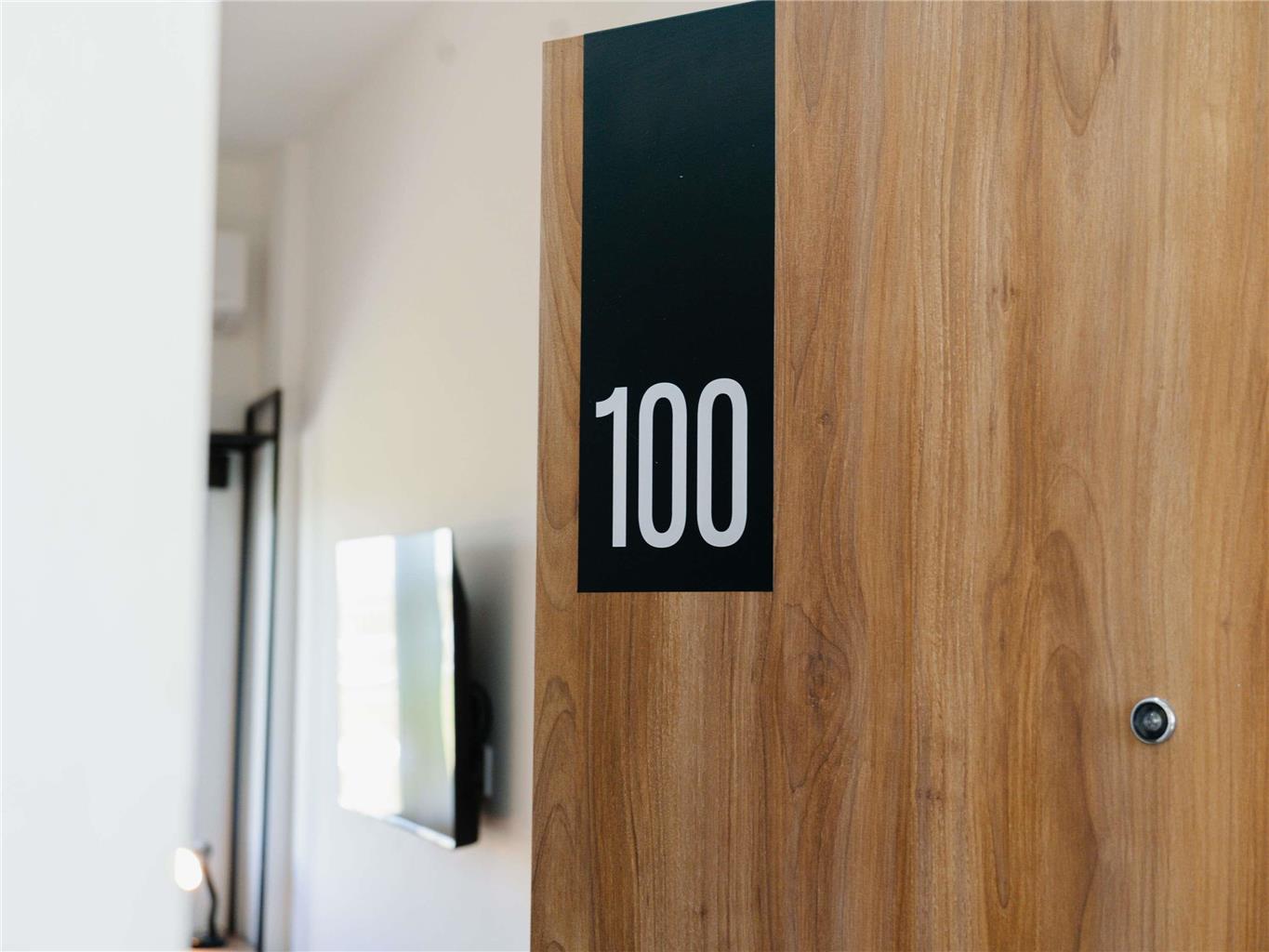 Ibis Puerto General San Martin-guestroom-Guest Room,On-Site.jpg