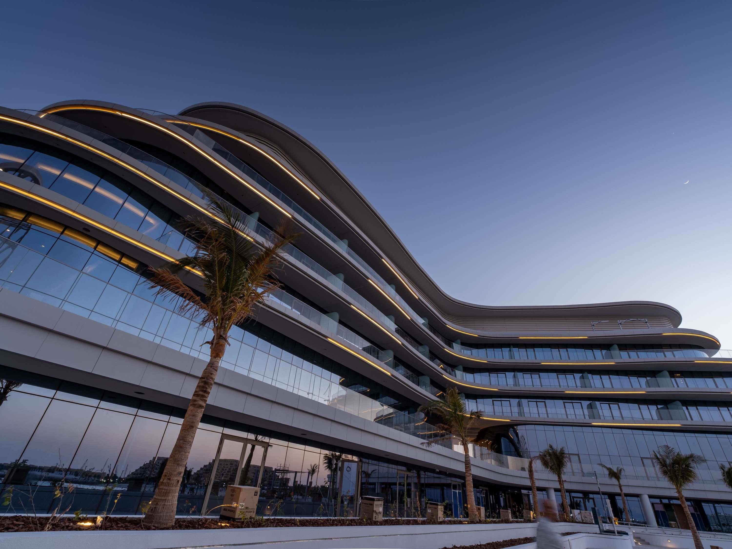 SO/ RAS AL KHAIMAH HOTEL & RESORT - Tap to explore photos