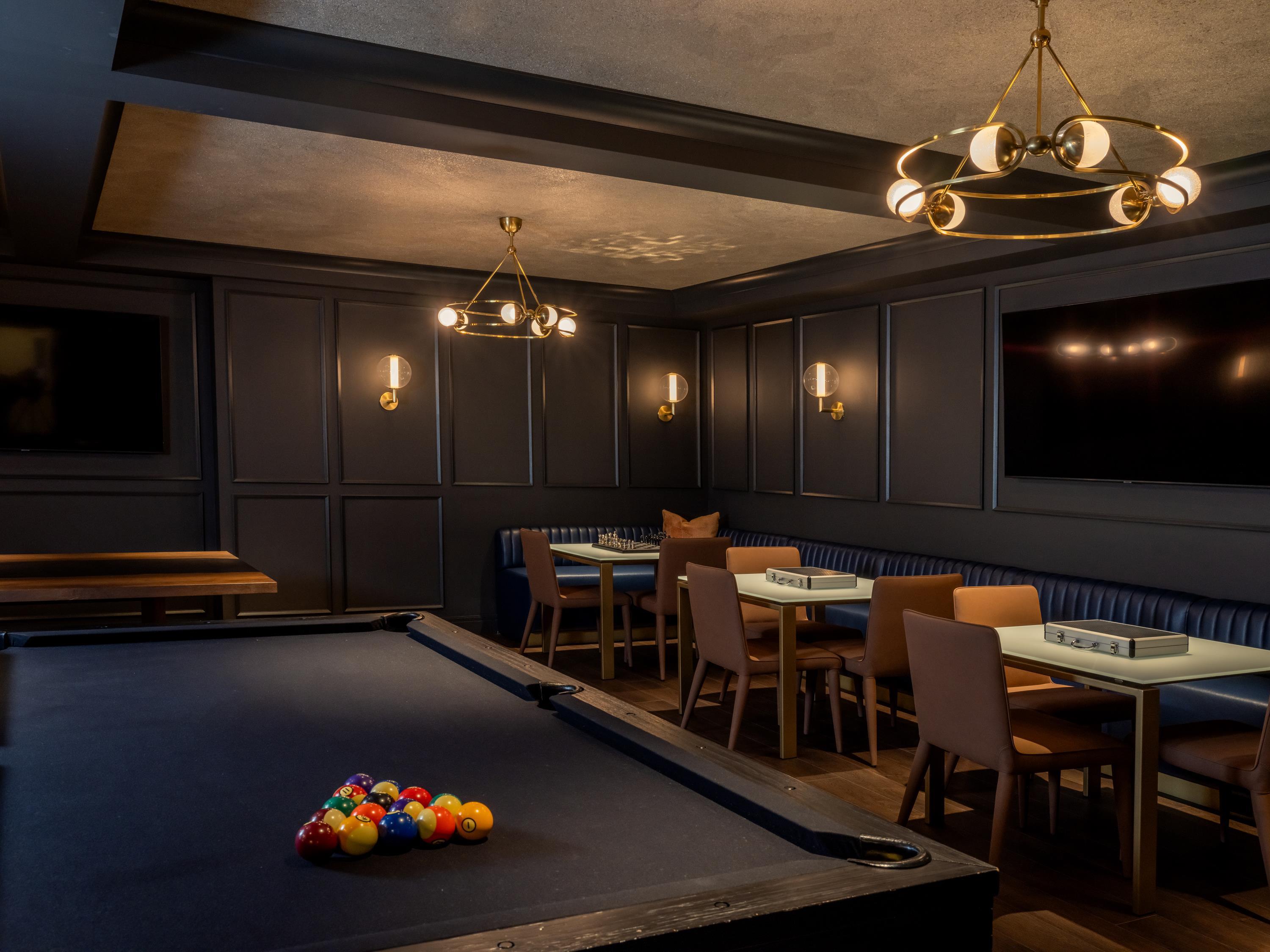 Adelphi Gameroom | The Adelphi Hotel