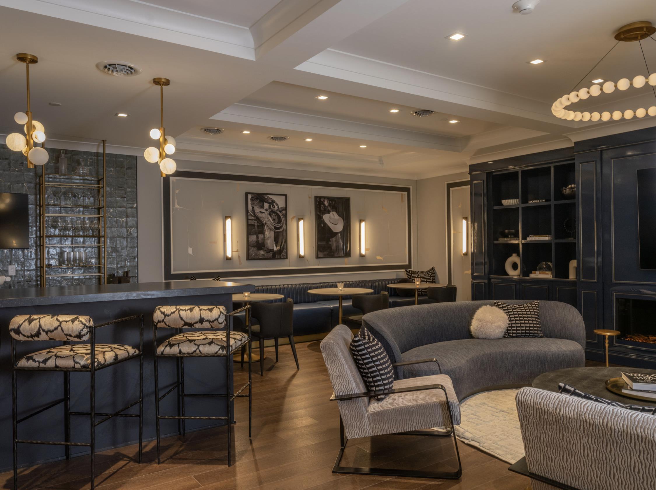 Fourth Floor Lounge | The Adelphi Hotel