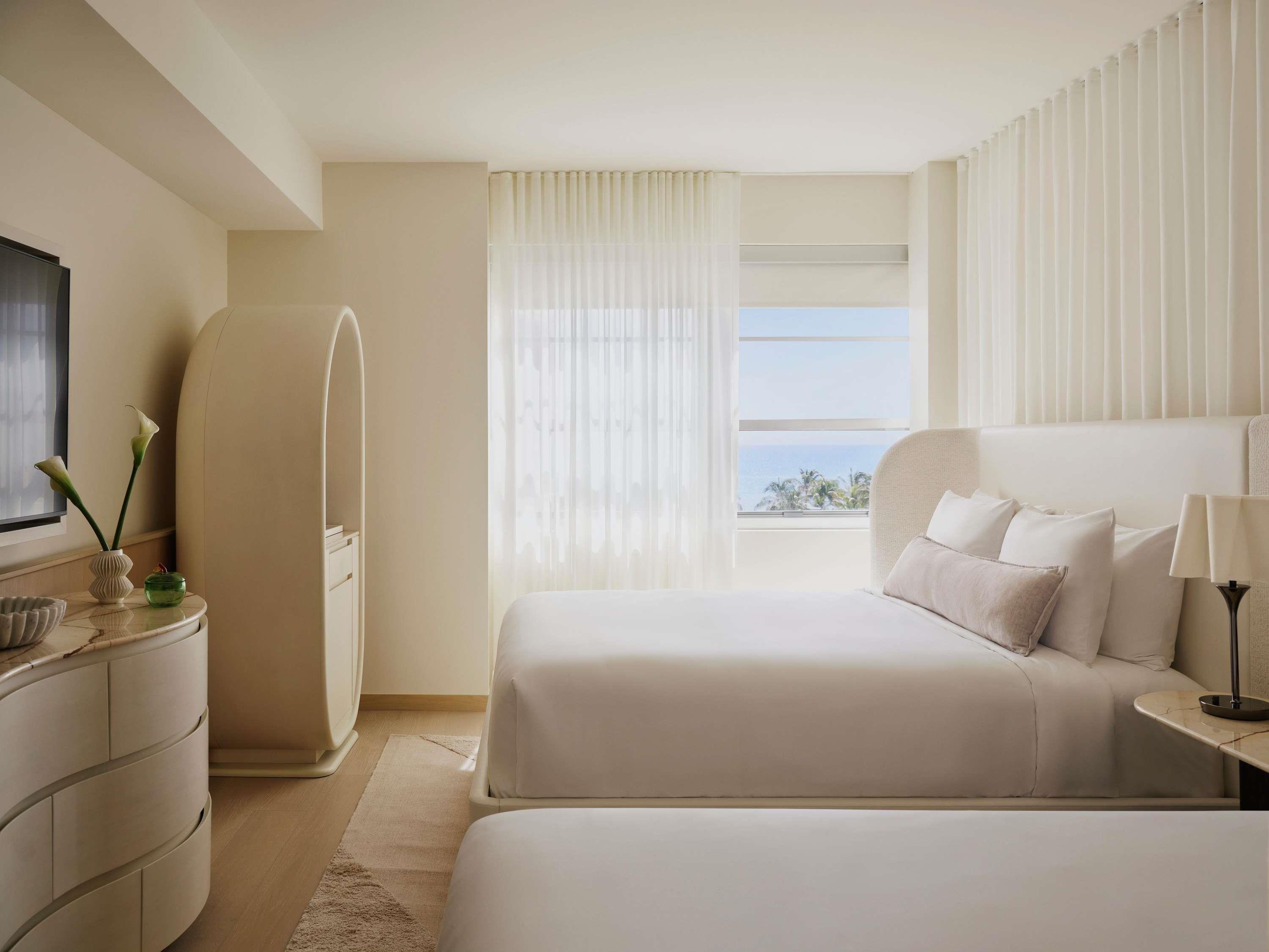 Delano Miami Beach Room Type - Partial Ocean View King Suite
